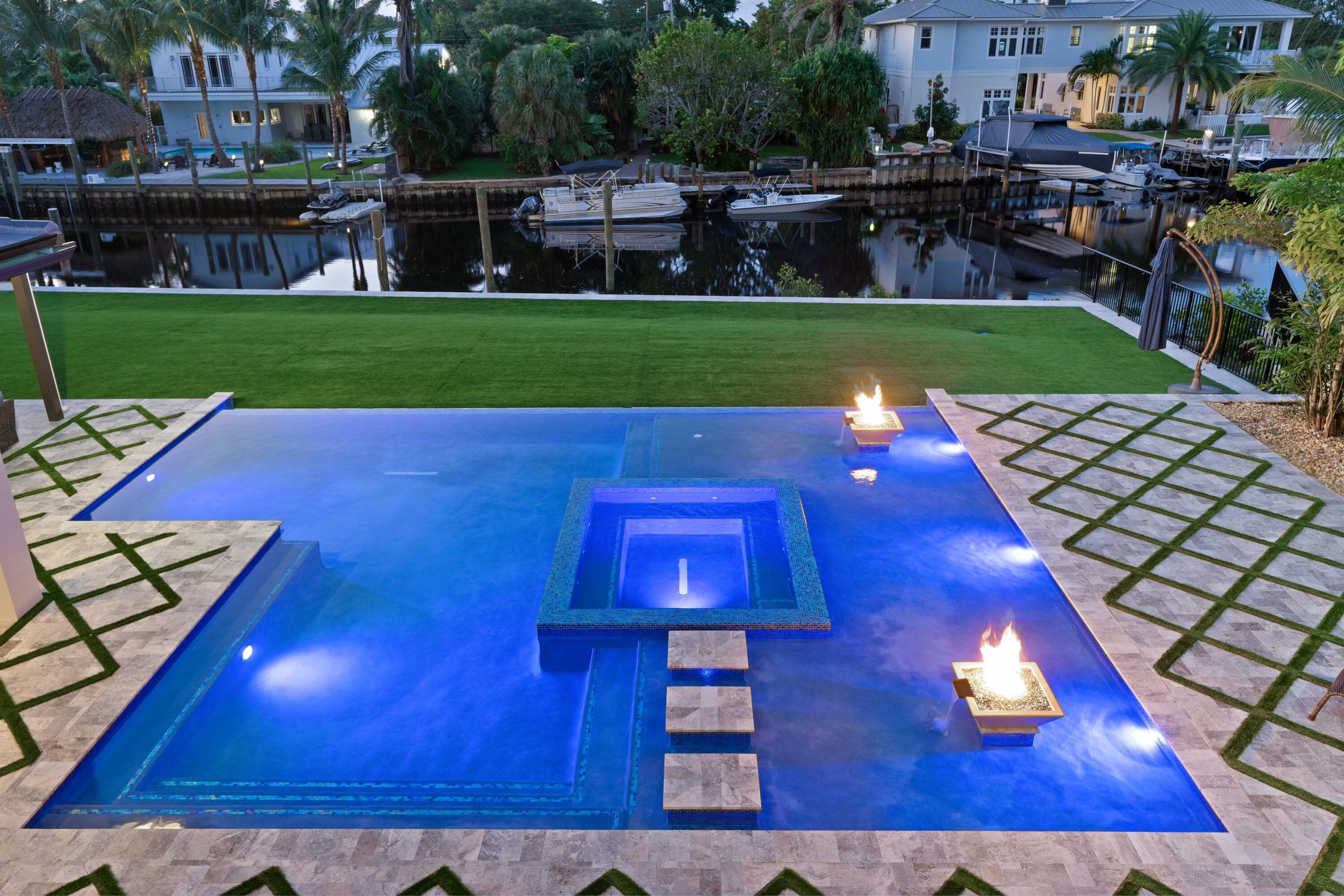 261 Old Jupiter Beach Road Property Photo