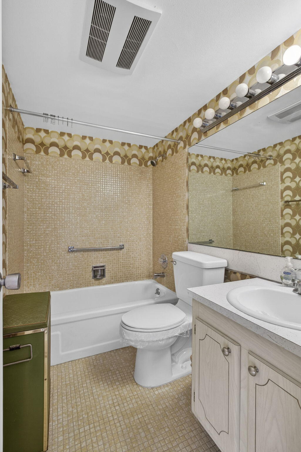 225 Bedford I 225 Property Photo 19