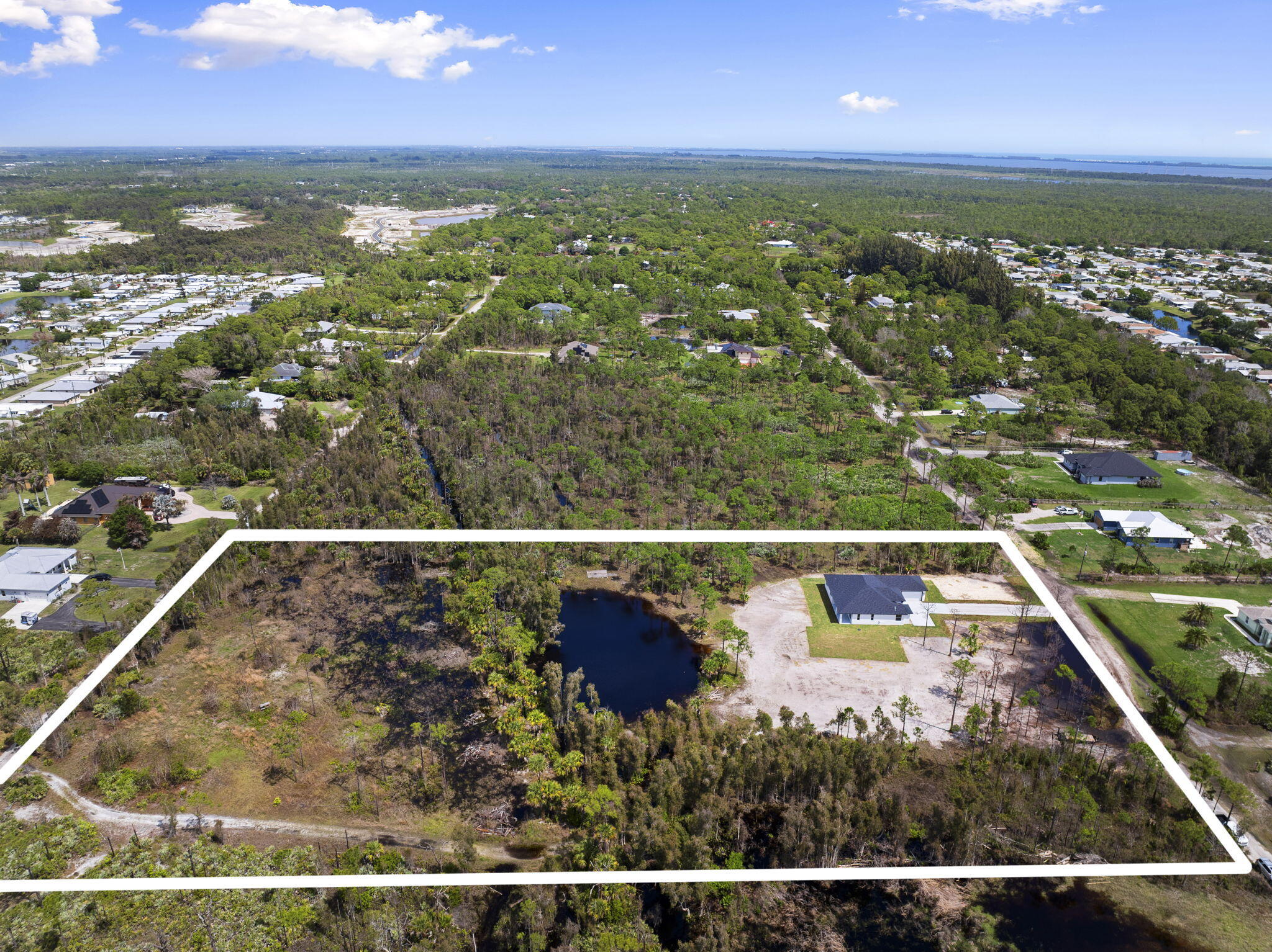 2565 Dyer Road Property Photo 21