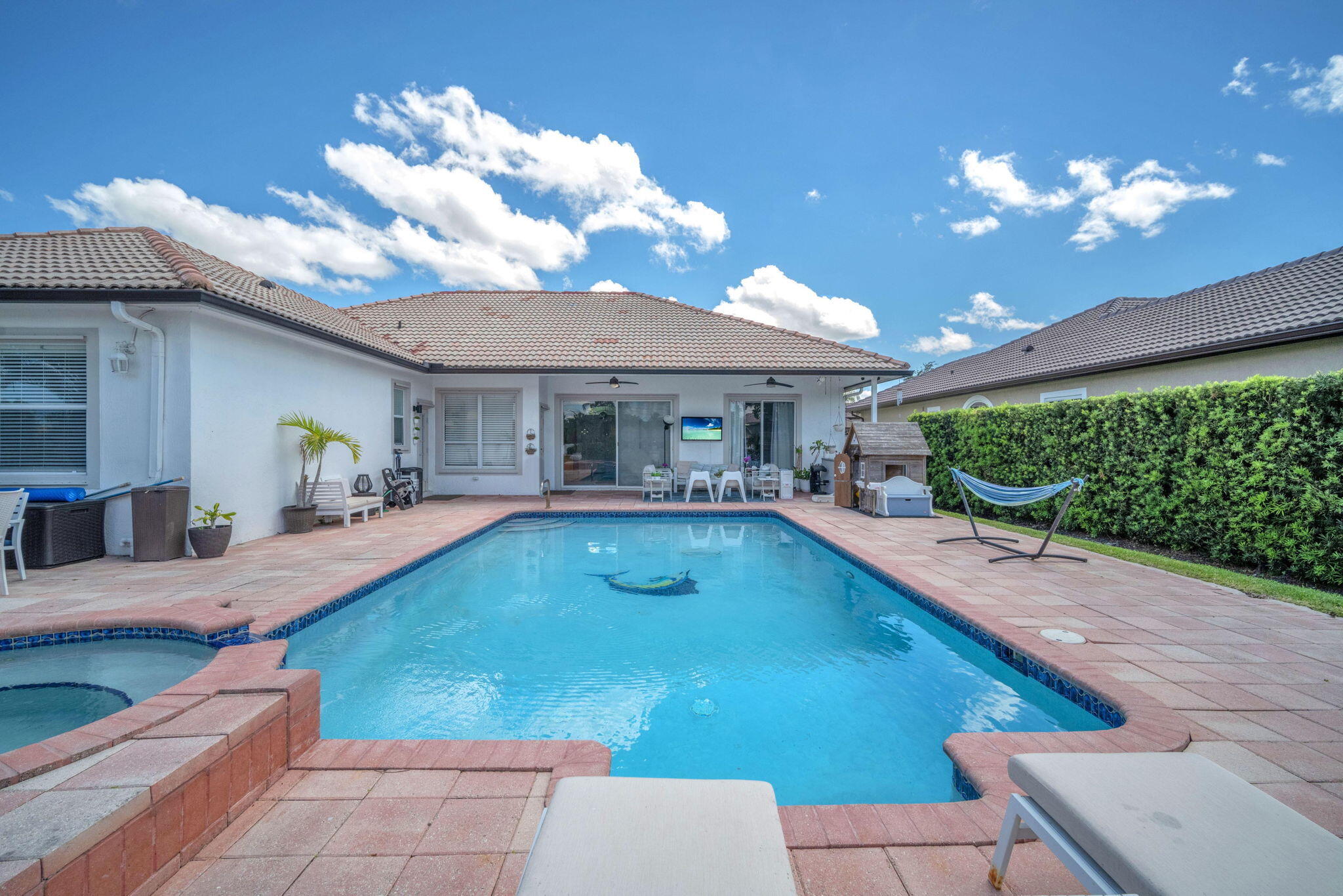 16423 Segovia Circle S Property Photo 62