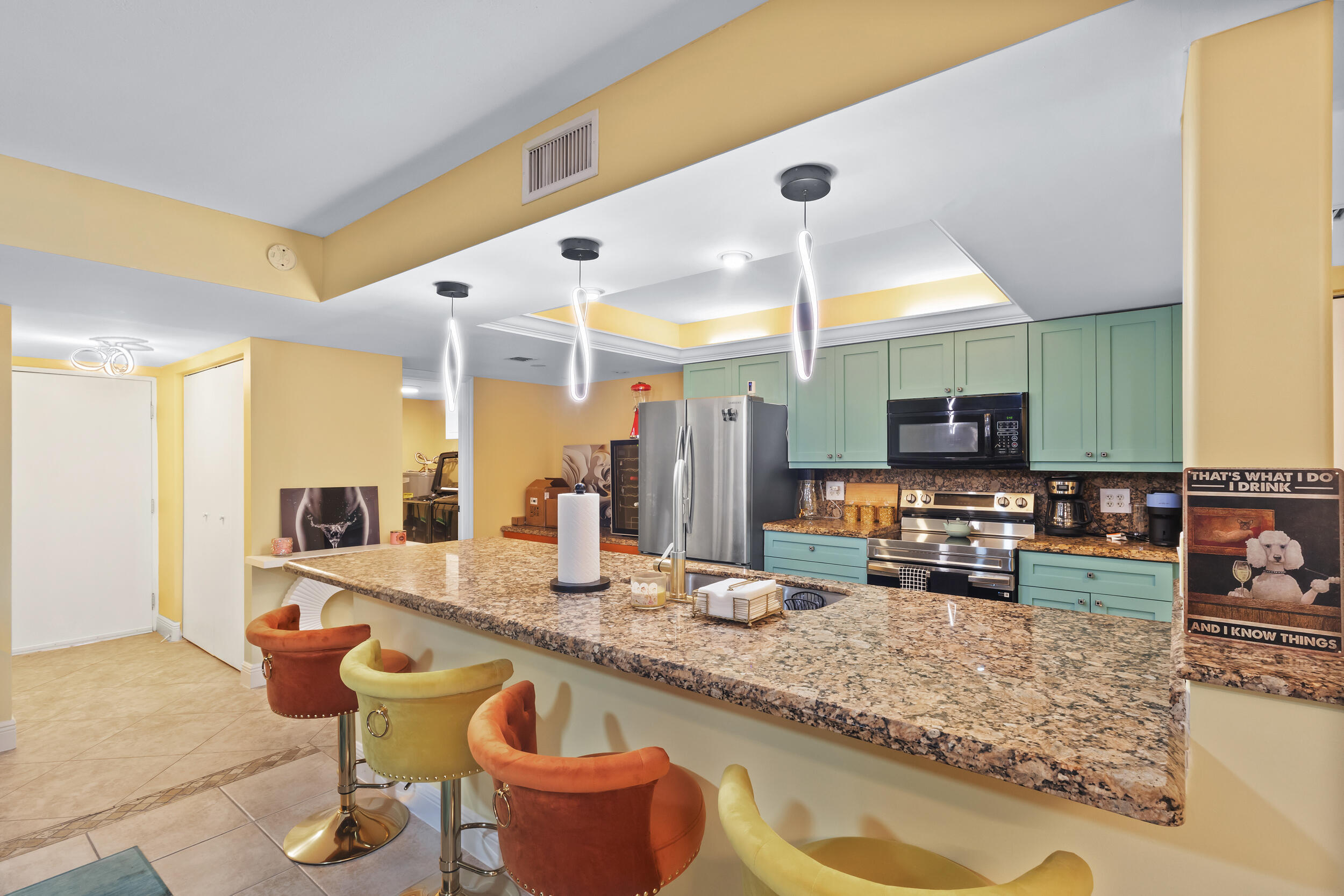 500 Egret Circle 8208 Property Photo 2