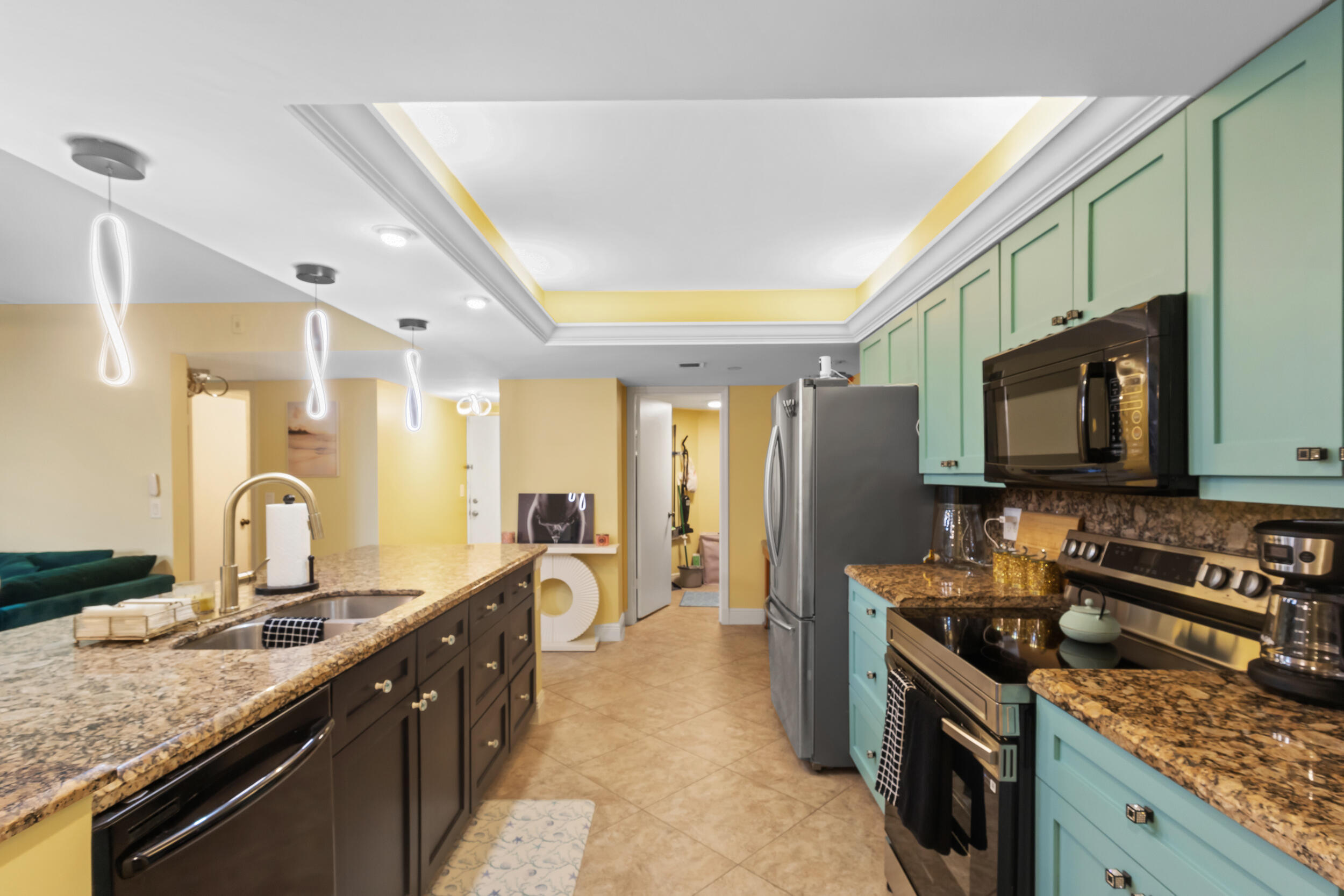 500 Egret Circle 8208 Property Photo 3