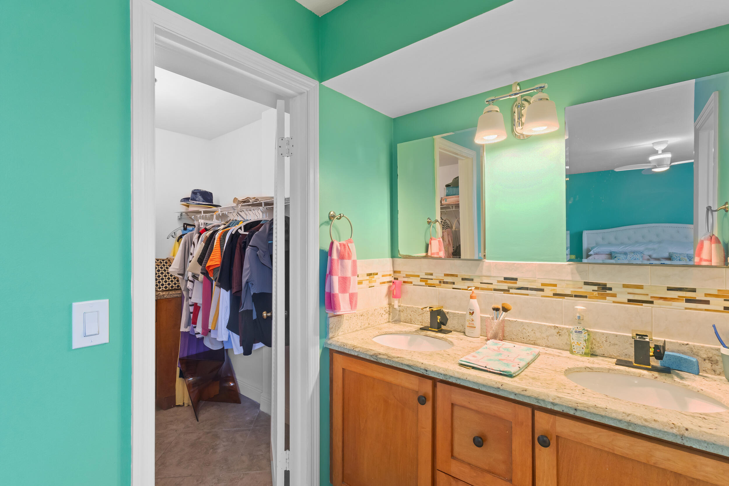 500 Egret Circle 8208 Property Photo 15