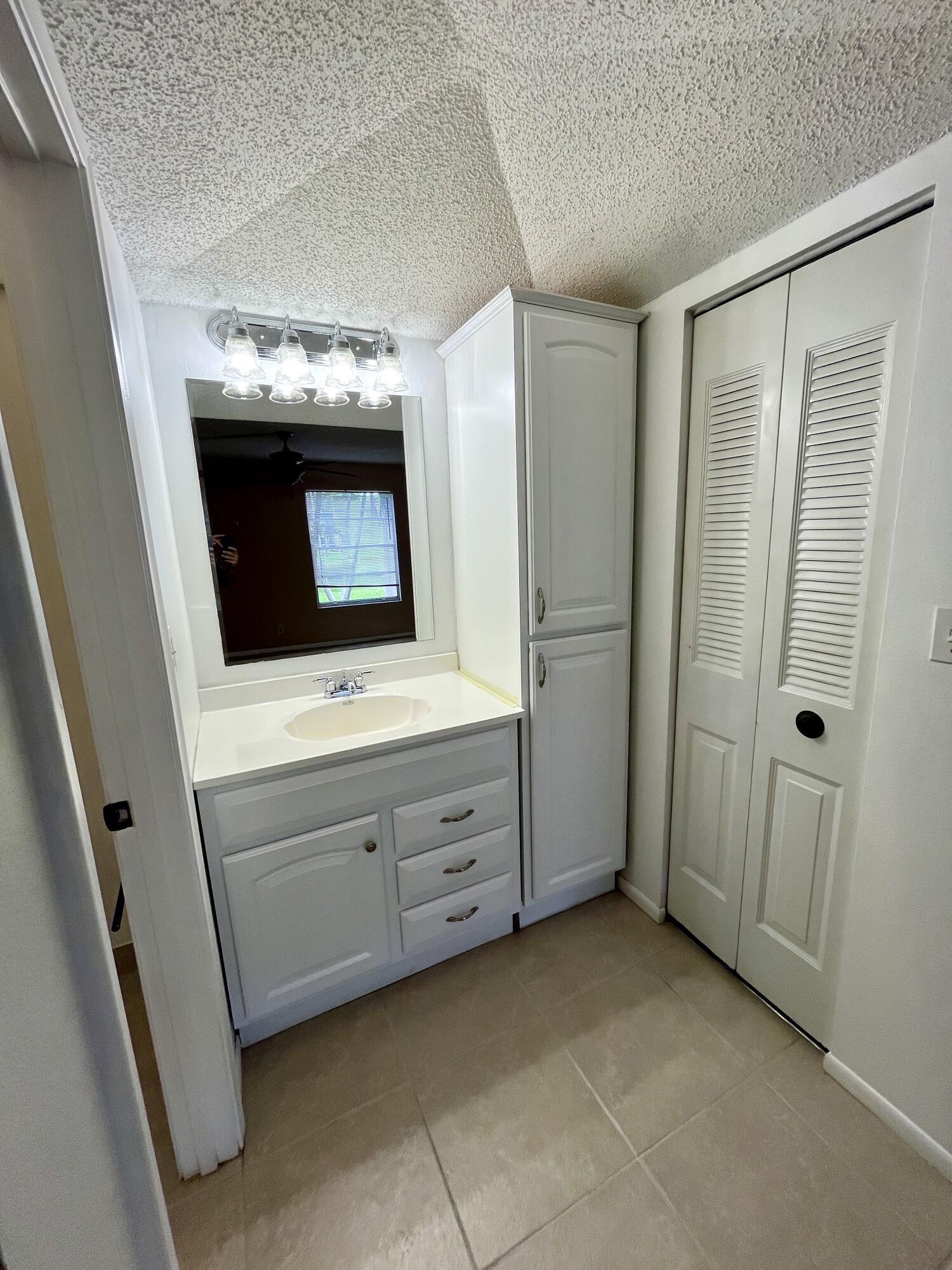 2500 Fiore Way 1110 Property Photo 8