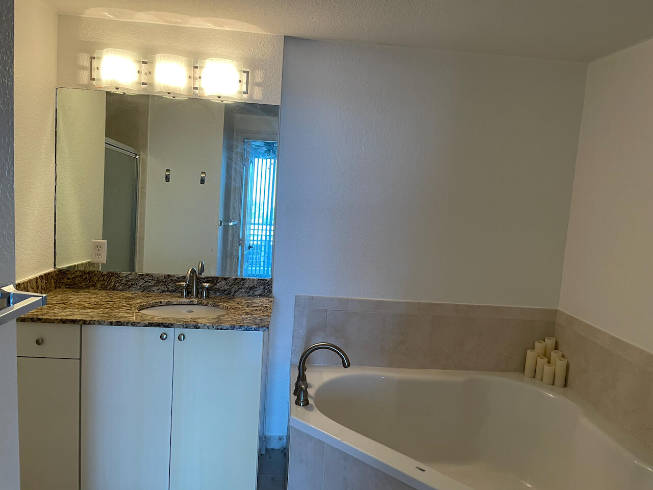 1830 Radius Drive 307 Property Photo 3