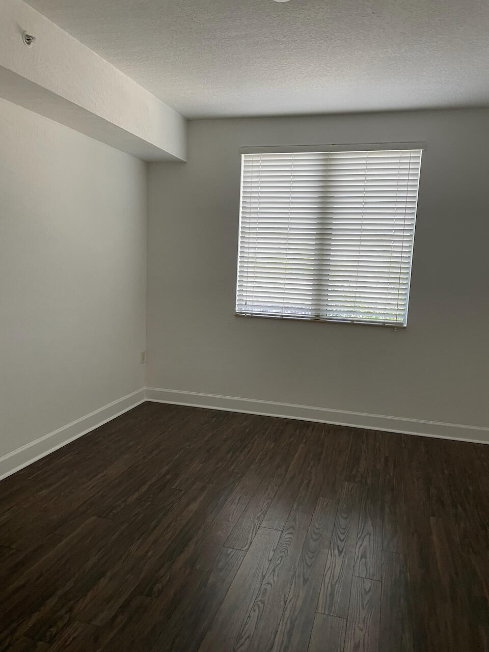 1830 Radius Drive 307 Property Photo 4