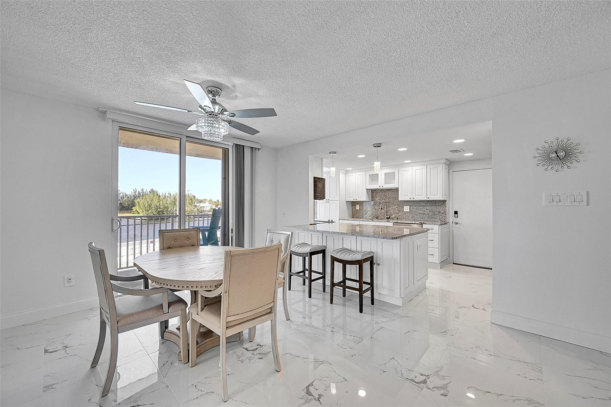 1401 S Ocean Drive 304 Property Photo 5