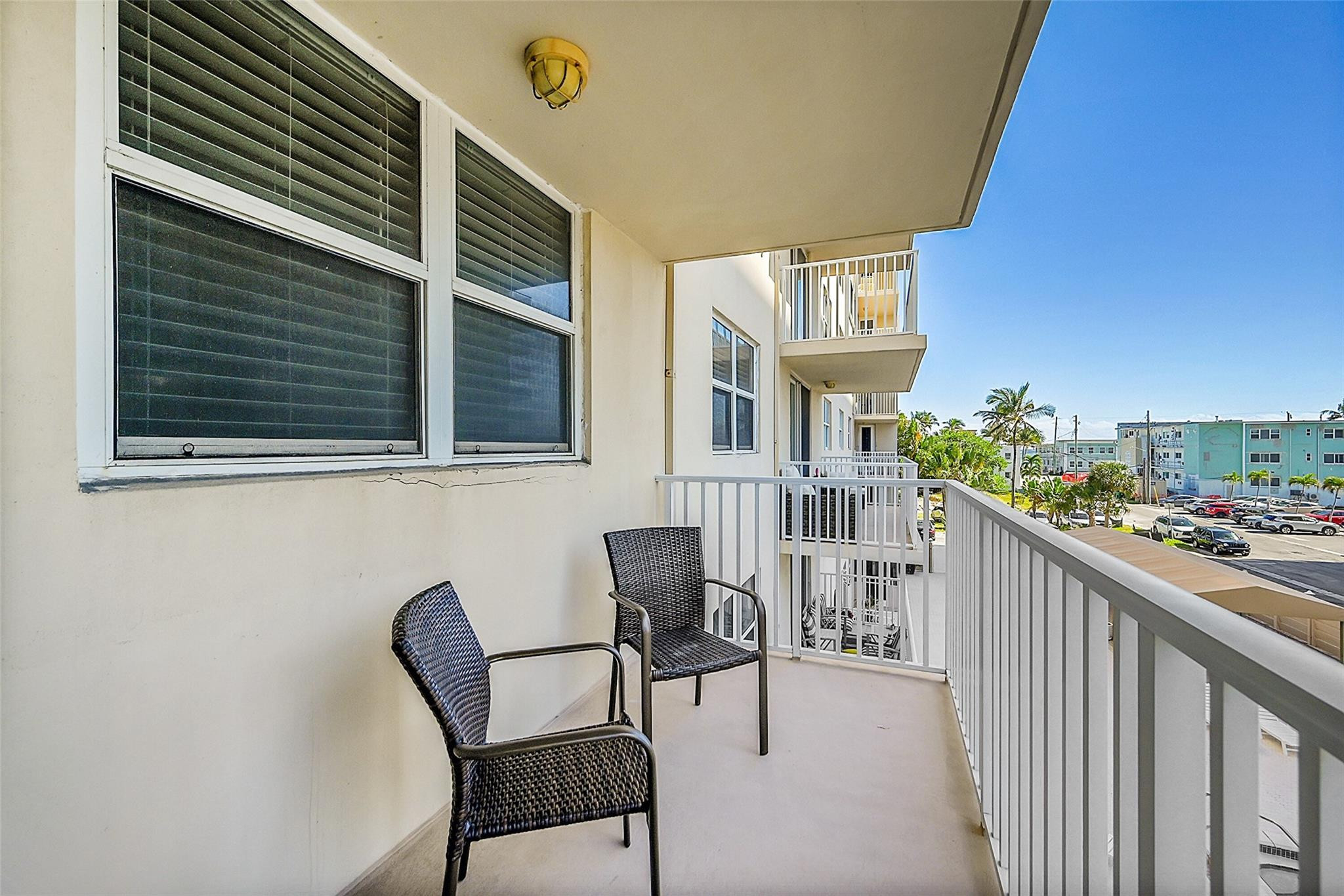 1401 S Ocean Drive 304 Property Photo 27