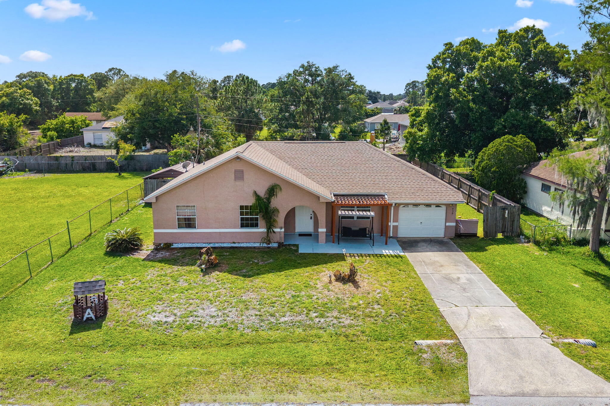 950 Se Taft Ave Avenue Property Photo 1