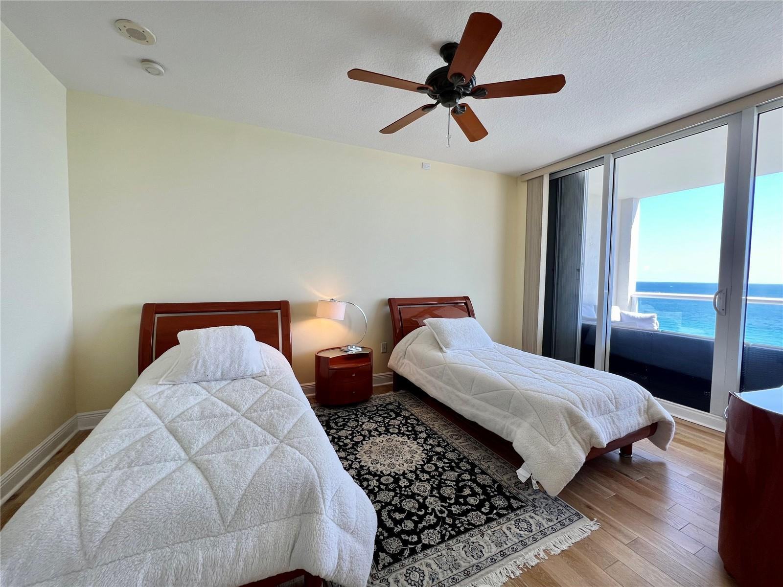 6001 N Ocean Drive 706 Property Photo 27