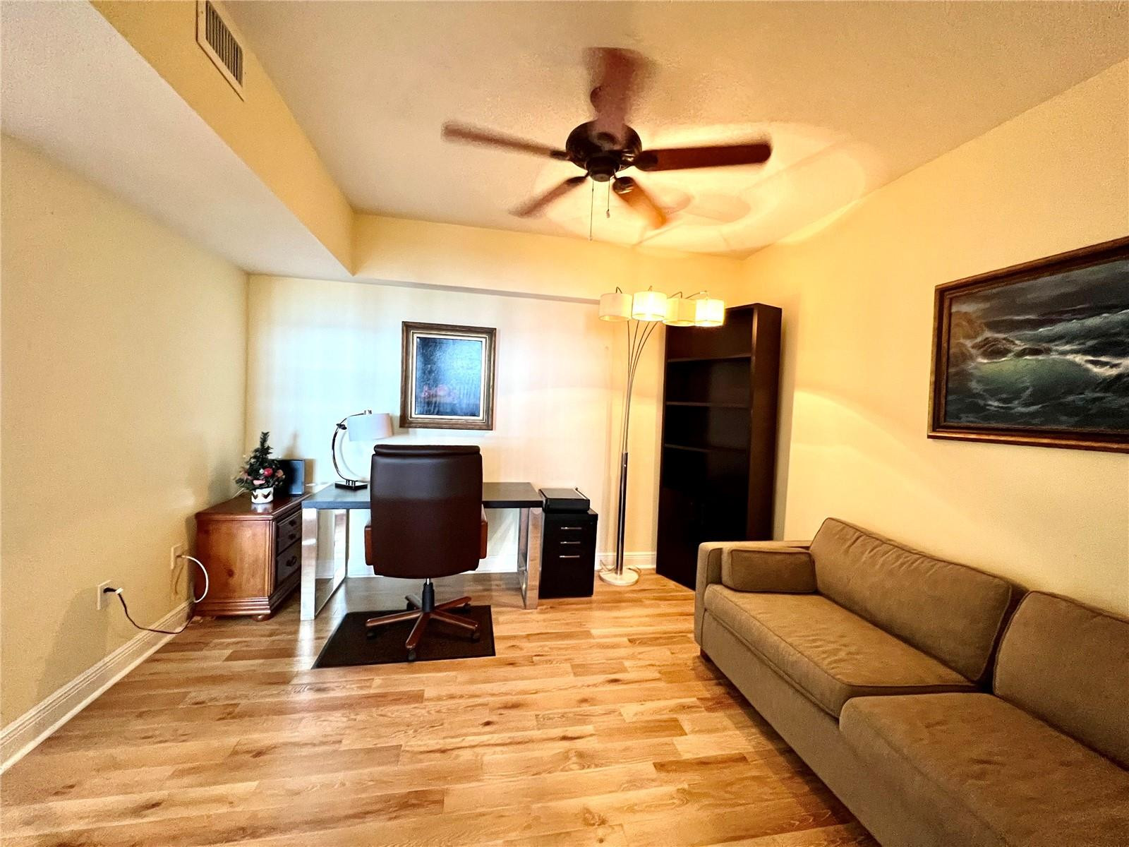 6001 N Ocean Drive 706 Property Photo 31