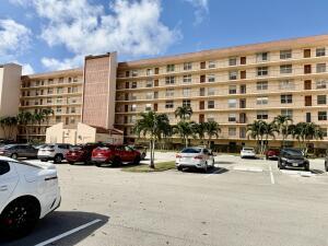 14671 Bonaire Boulevard 604 Property Photo 19