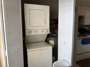 14671 Bonaire Boulevard 604 Property Photo 27