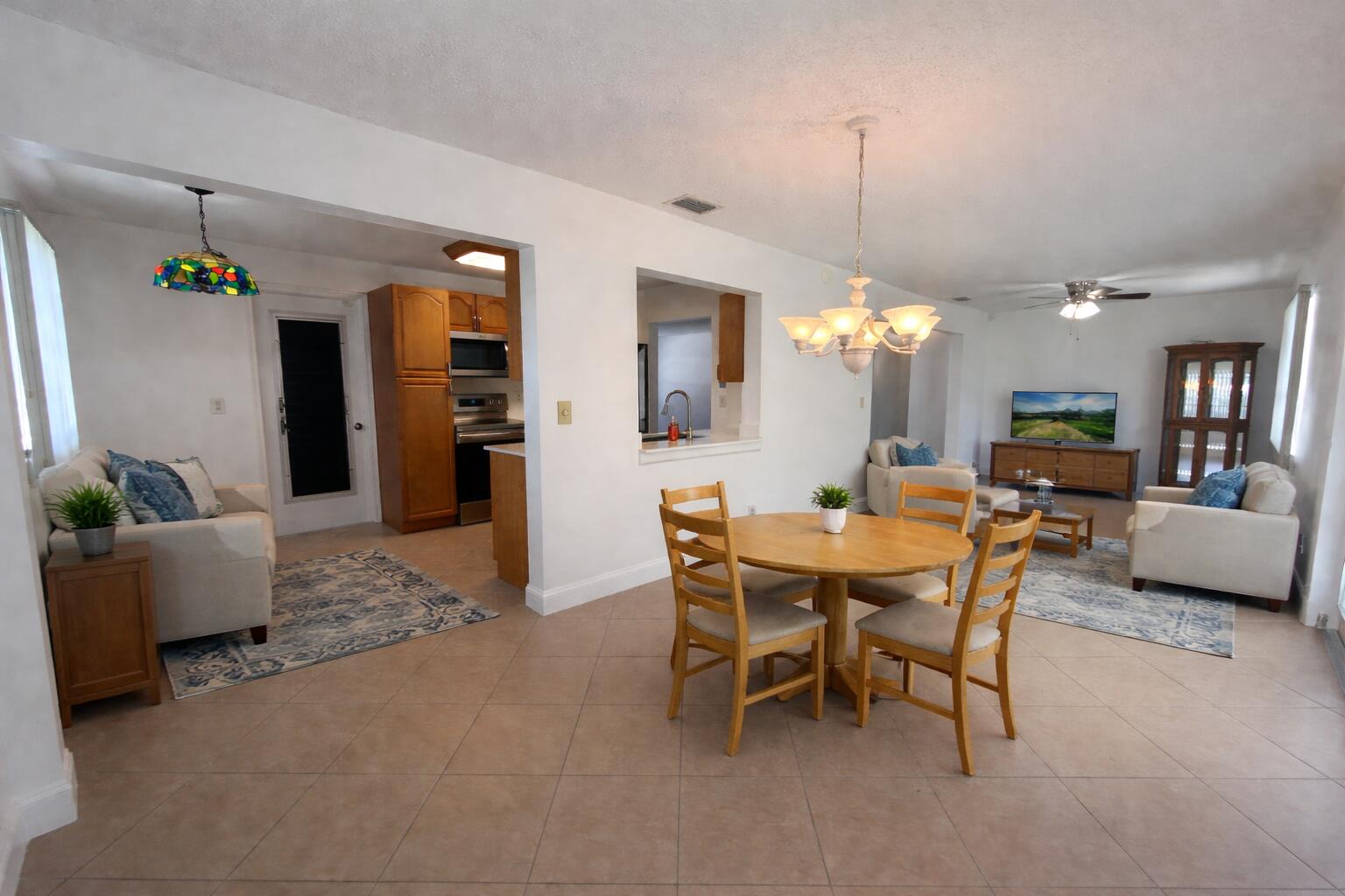 1902 Sw 22nd Avenue Property Photo 15
