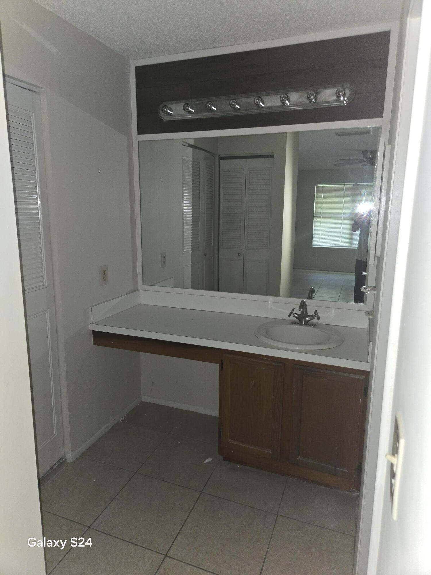 358 Quebec Court Property Photo 11