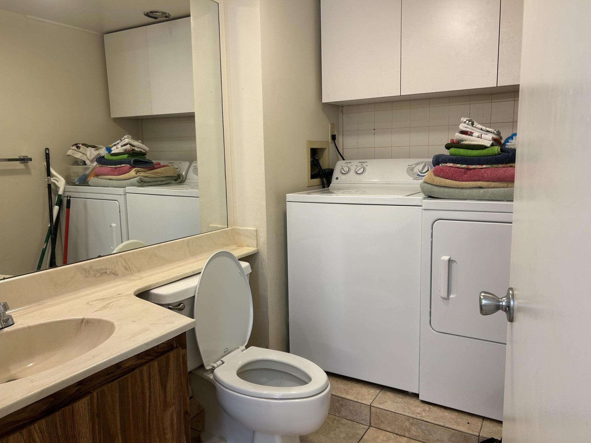 1014 10th Lane Property Photo 8