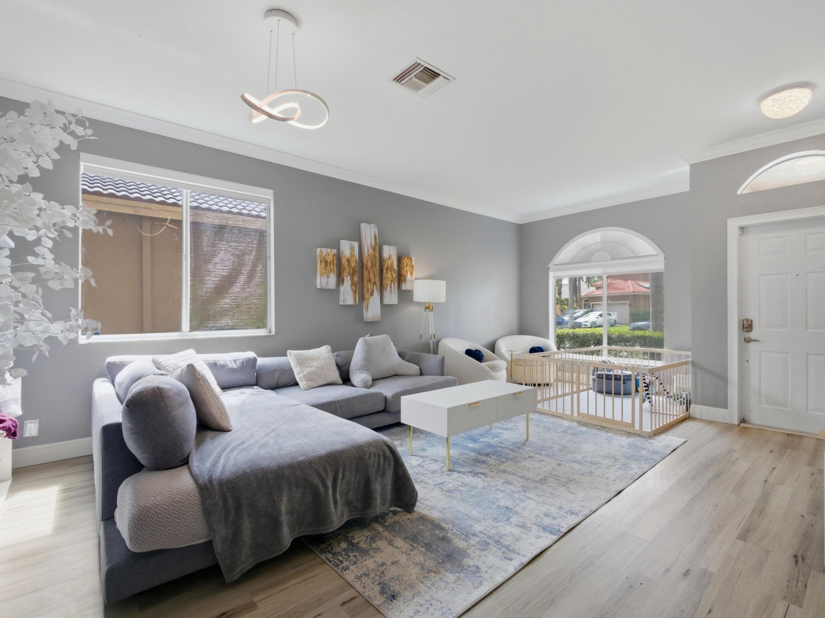 3767 Pebblebrook Manor Property Photo 4
