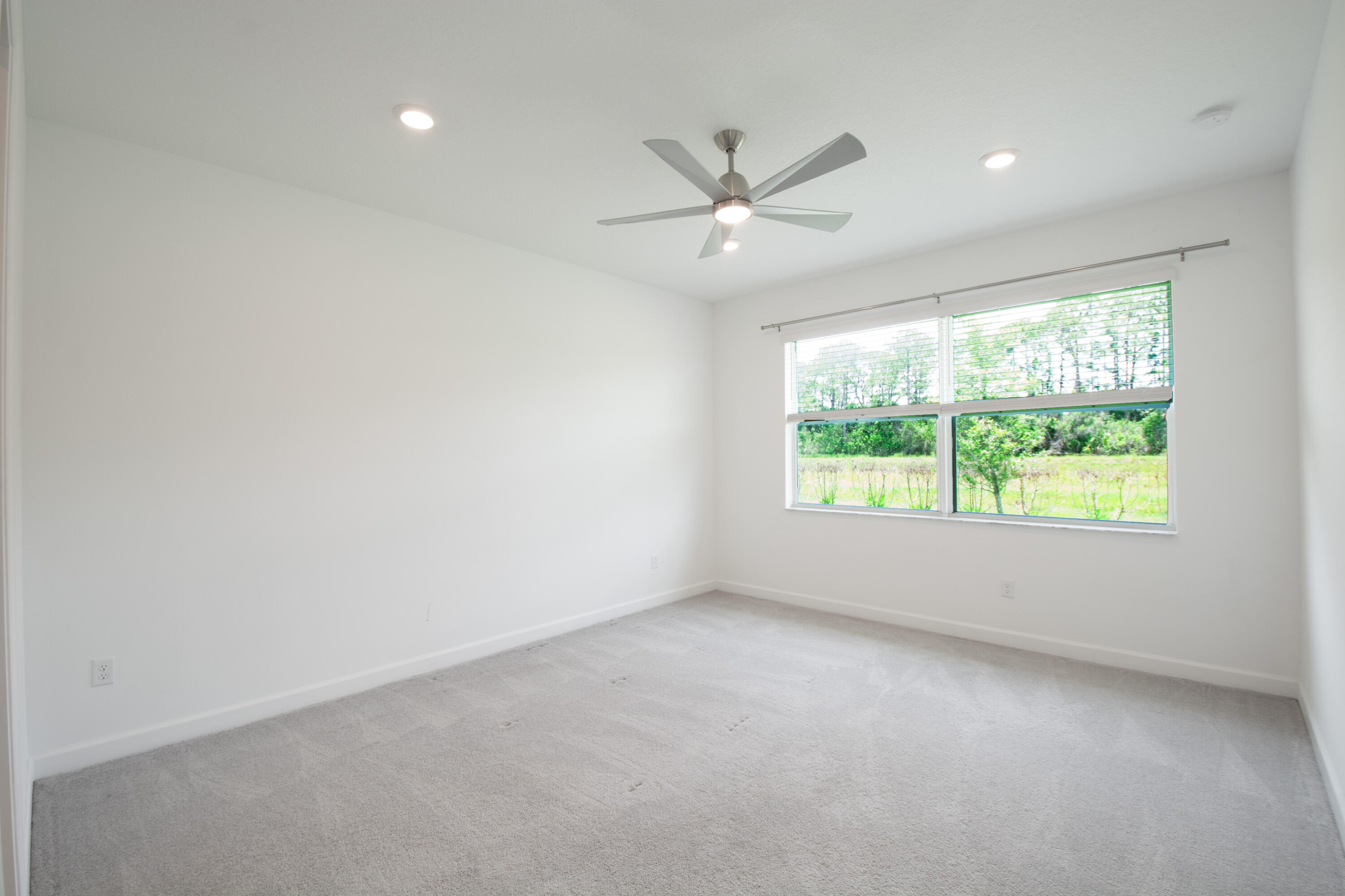 560 Veridian Circle Nw Property Photo 29