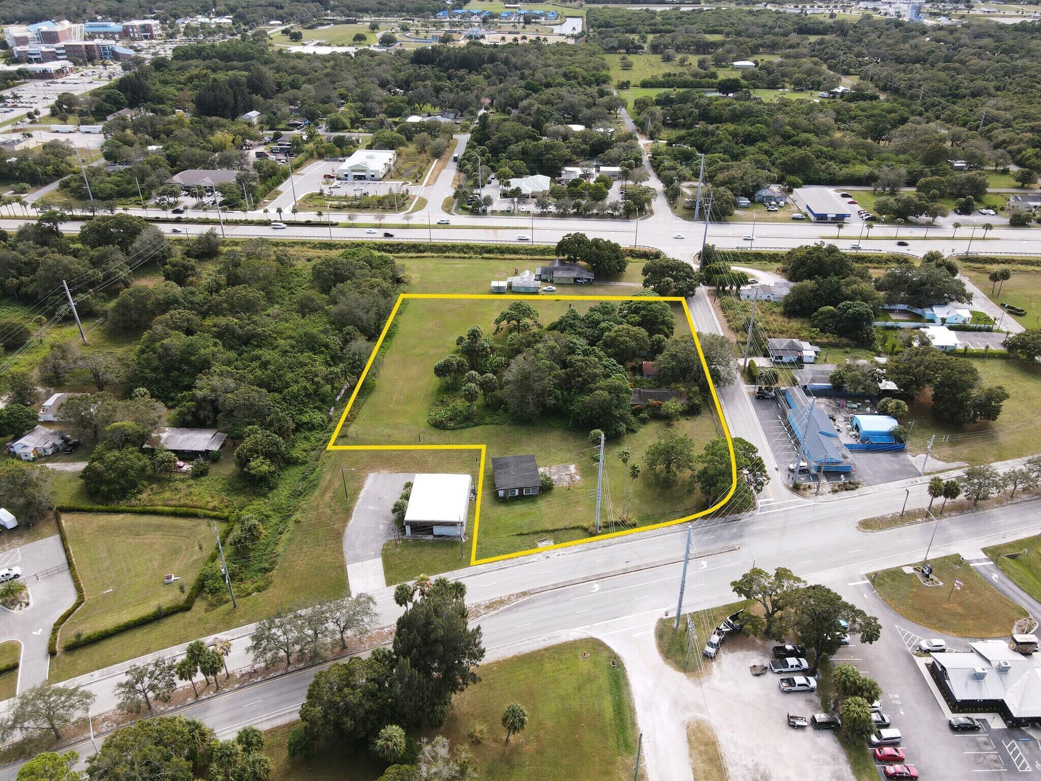 3805 Okeechobee Road Property Photo 6