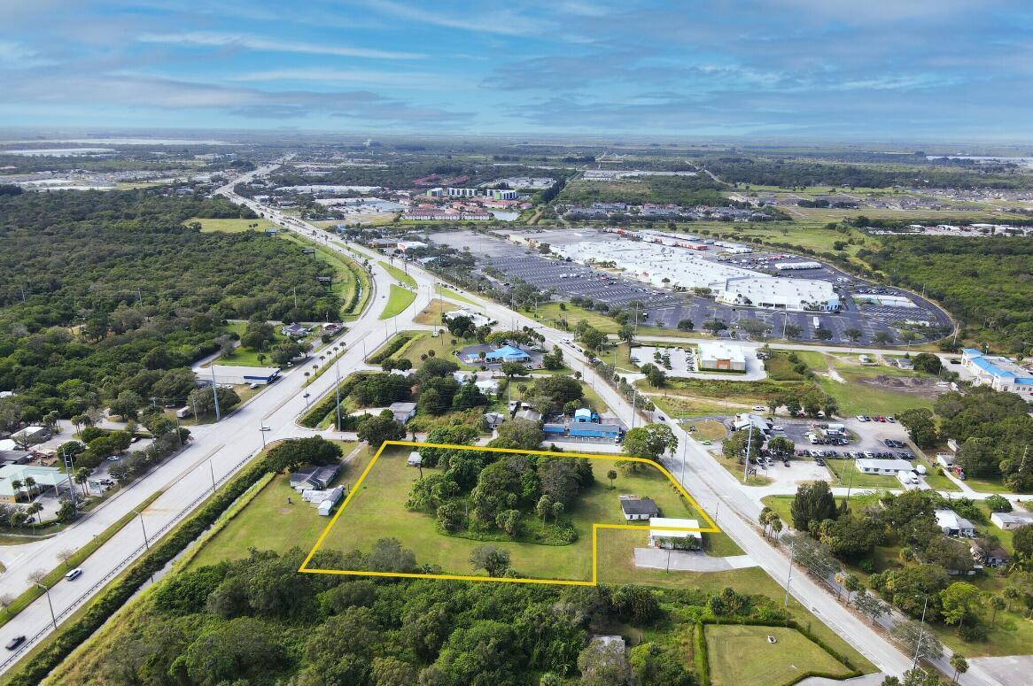 3805 Okeechobee Road Property Photo 16