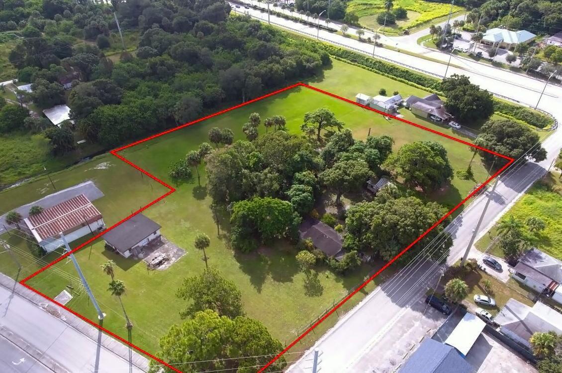 3805 Okeechobee Road Property Photo 17