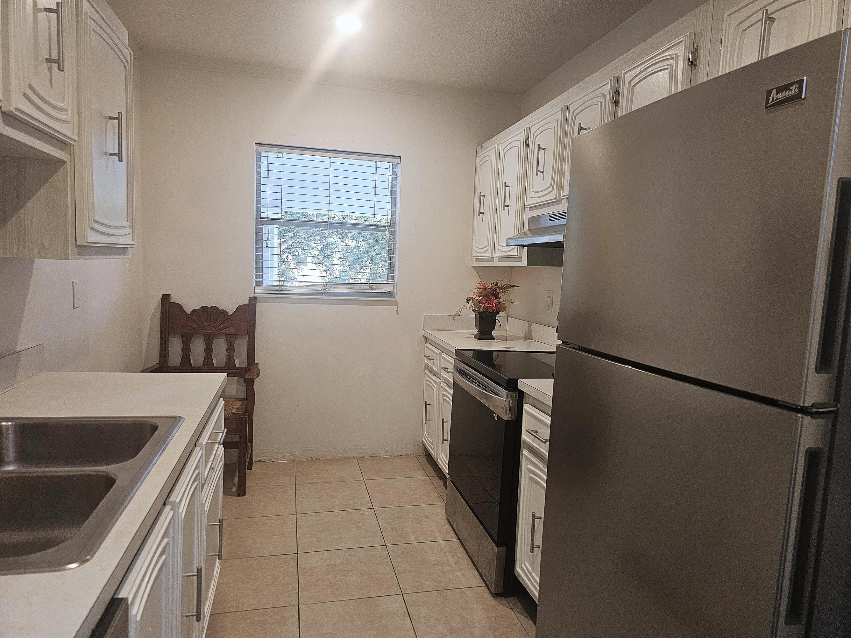 2600 Sw 22nd Avenue 908 Property Photo 4