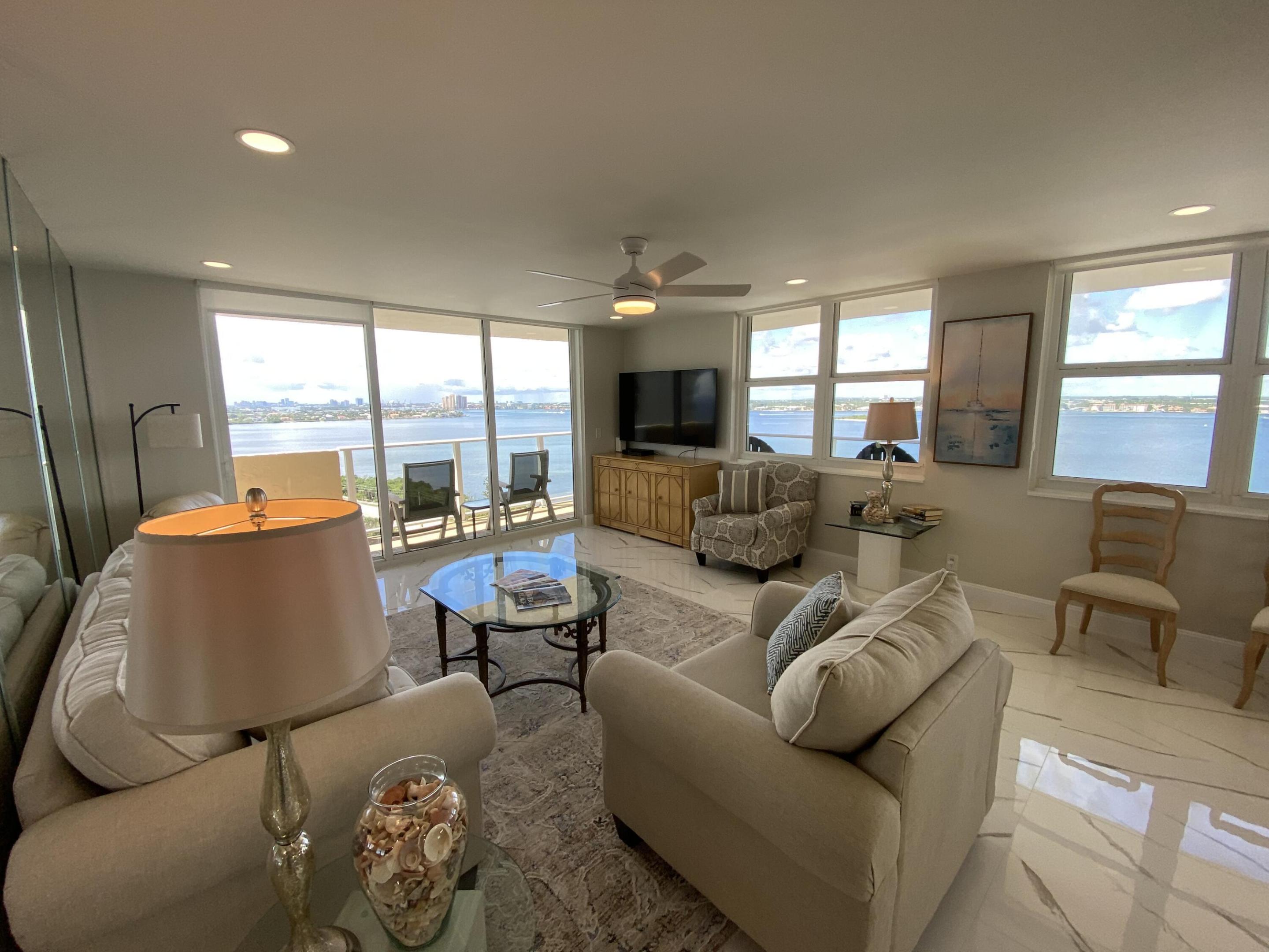 5440 N Ocean Drive 1501 Property Photo 2