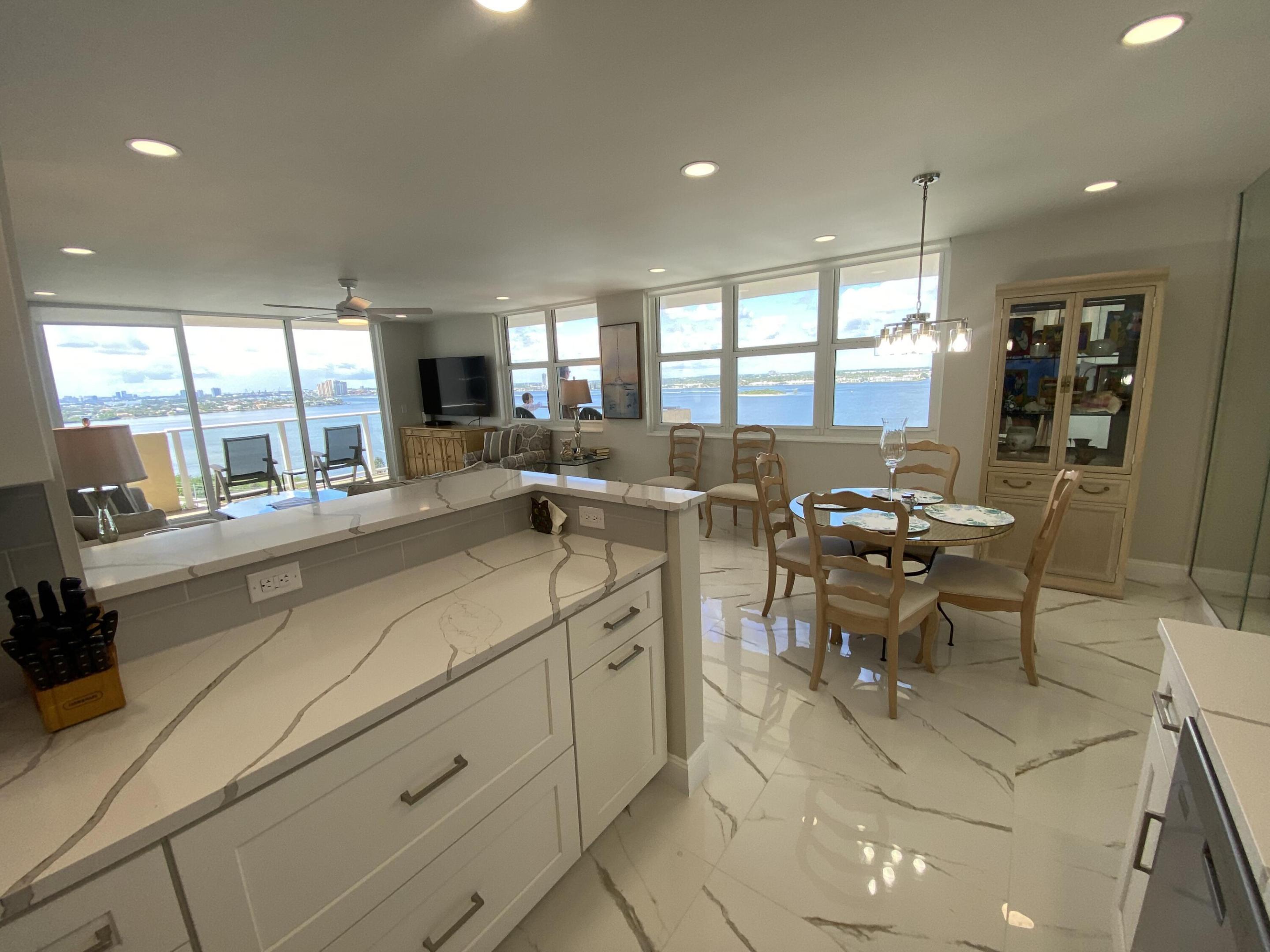 5440 N Ocean Drive 1501 Property Photo 10