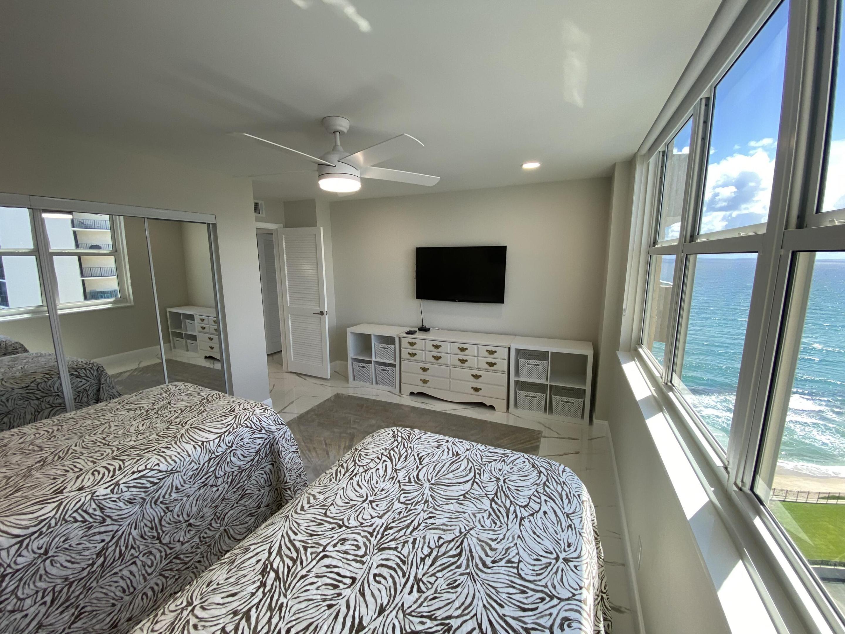 5440 N Ocean Drive 1501 Property Photo 22