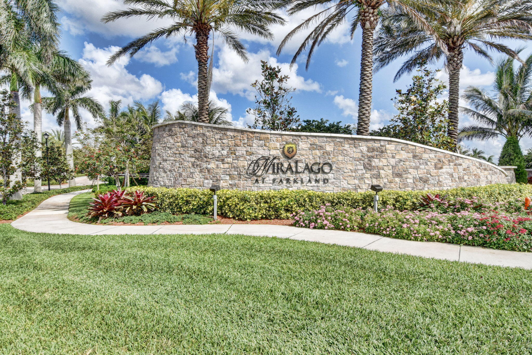 8850 Miralago Way Property Photo 31