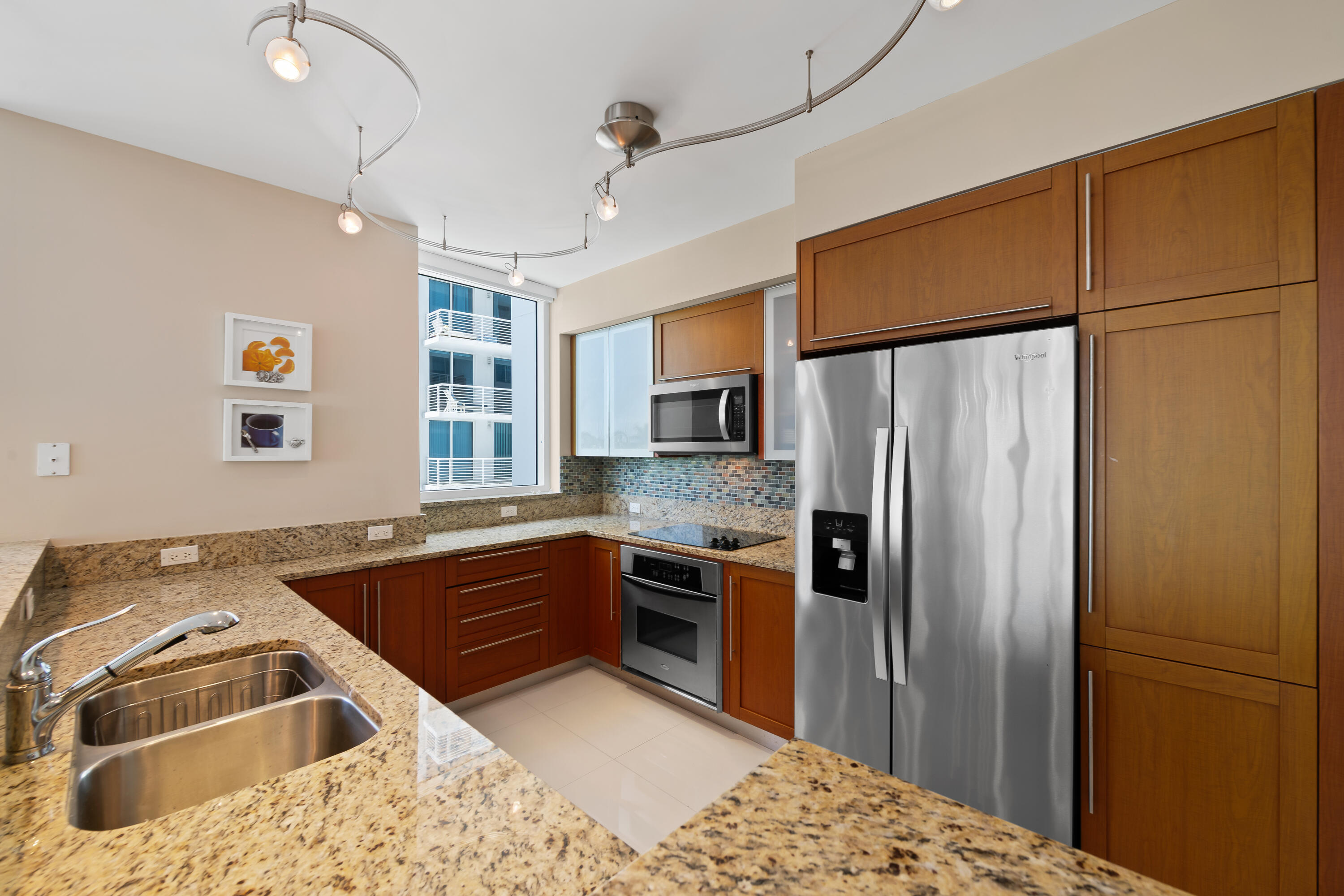 2821 N Ocean Boulevard 401s Property Photo 31