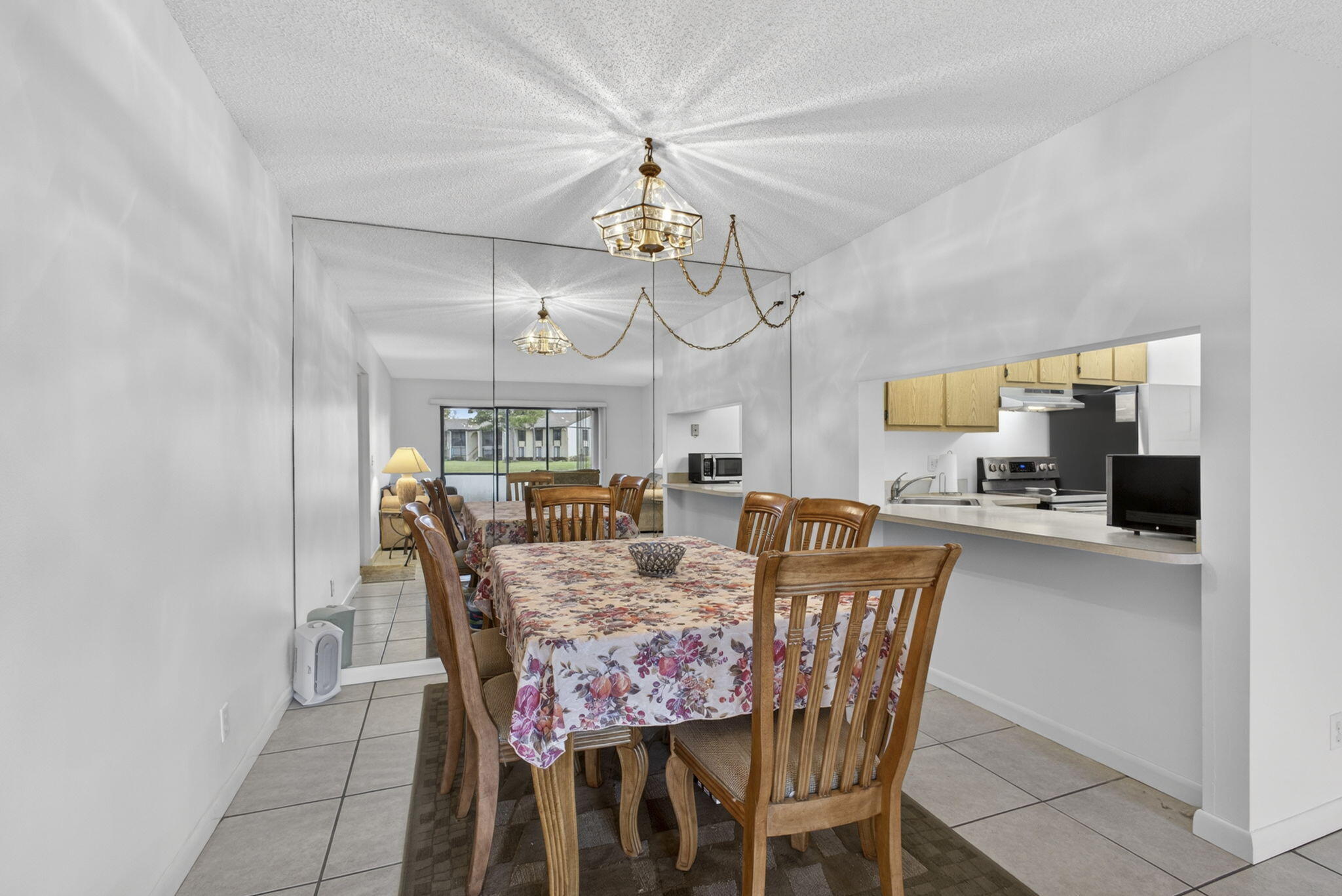 812 Sky Pine Way G1 Property Photo 12