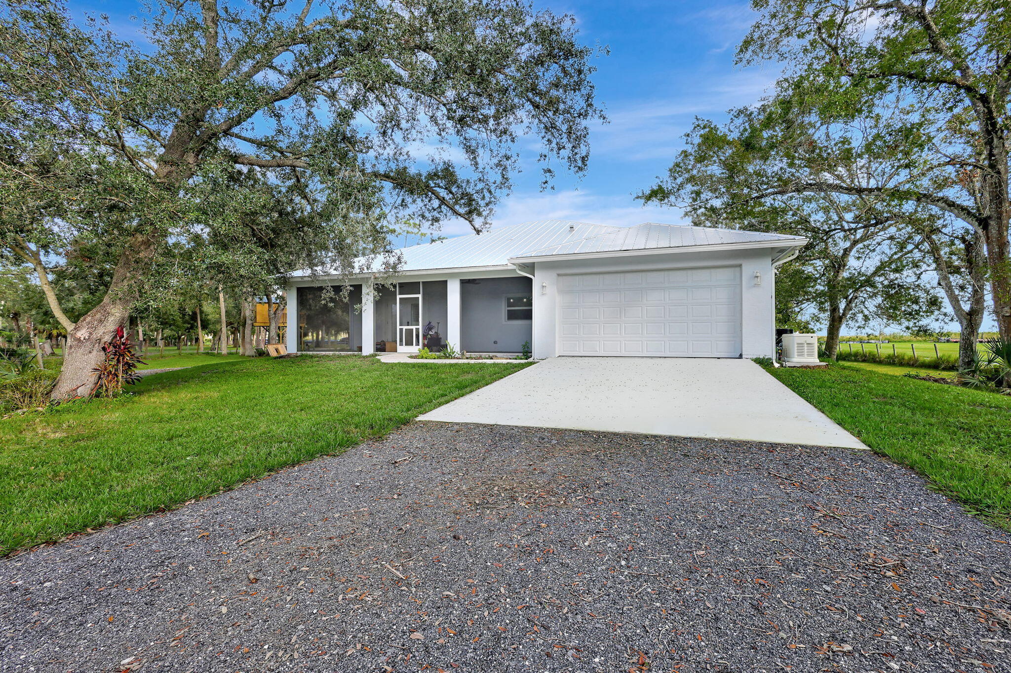 6289 S Header Canal Road Property Photo 14