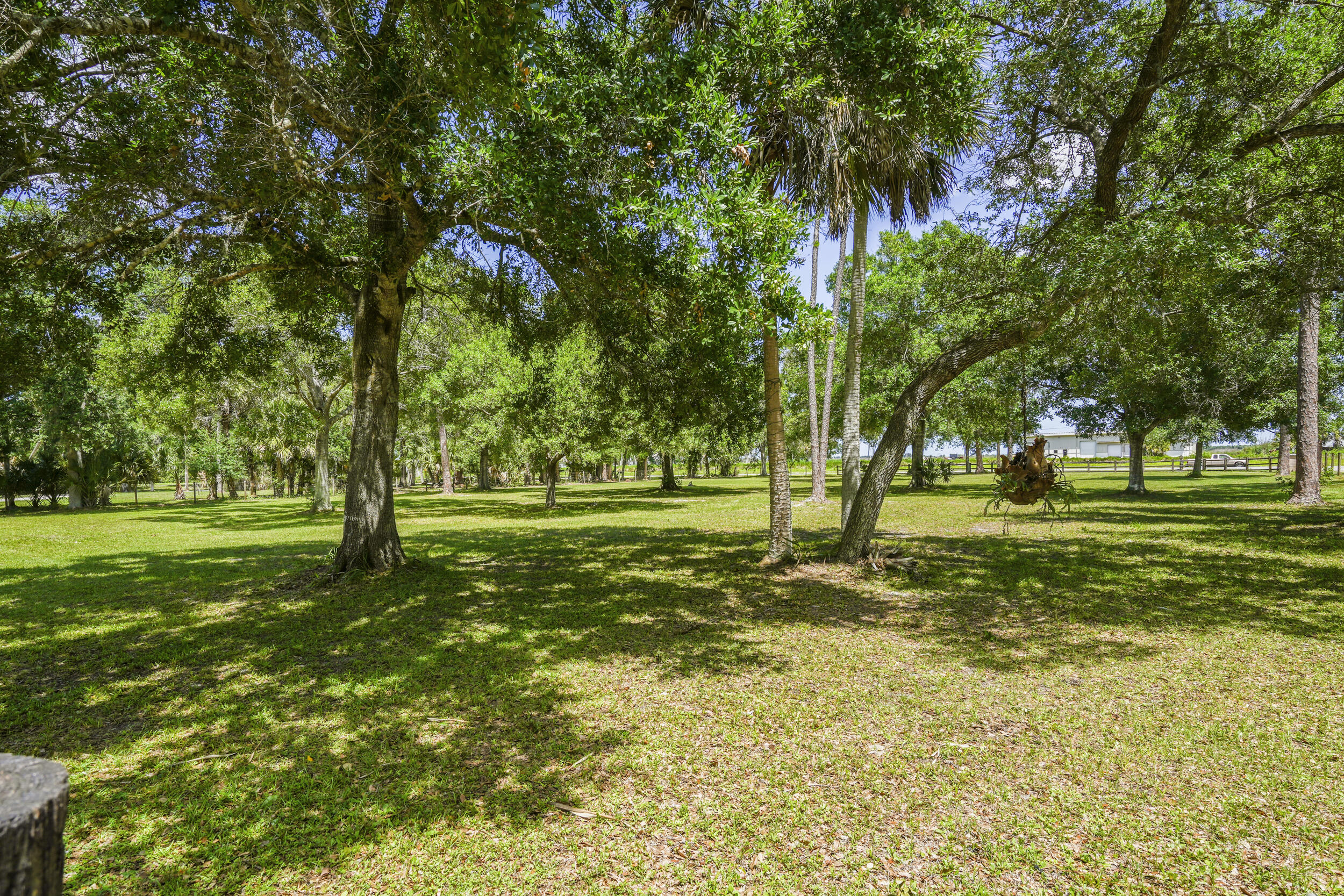 6289 S Header Canal Road Property Photo 18
