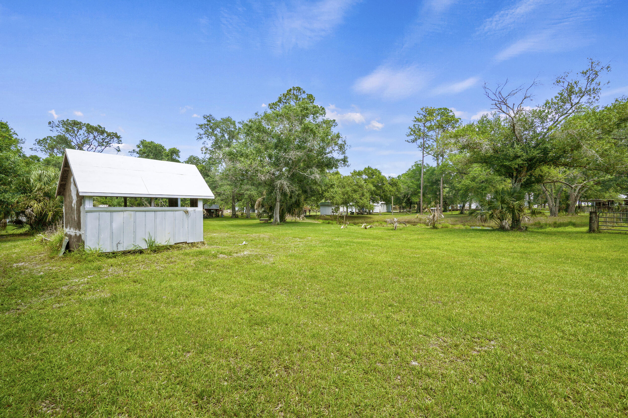 6289 S Header Canal Road Property Photo 19