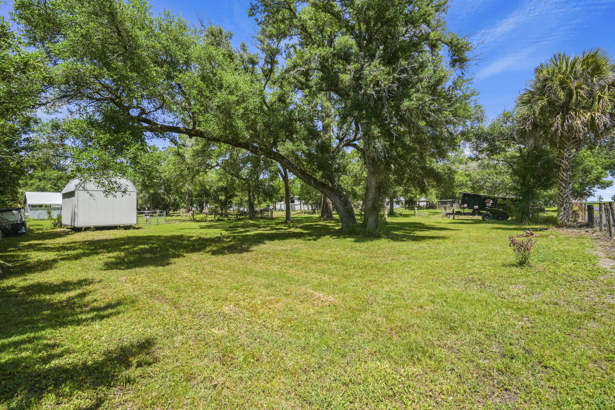 6289 S Header Canal Road Property Photo 26