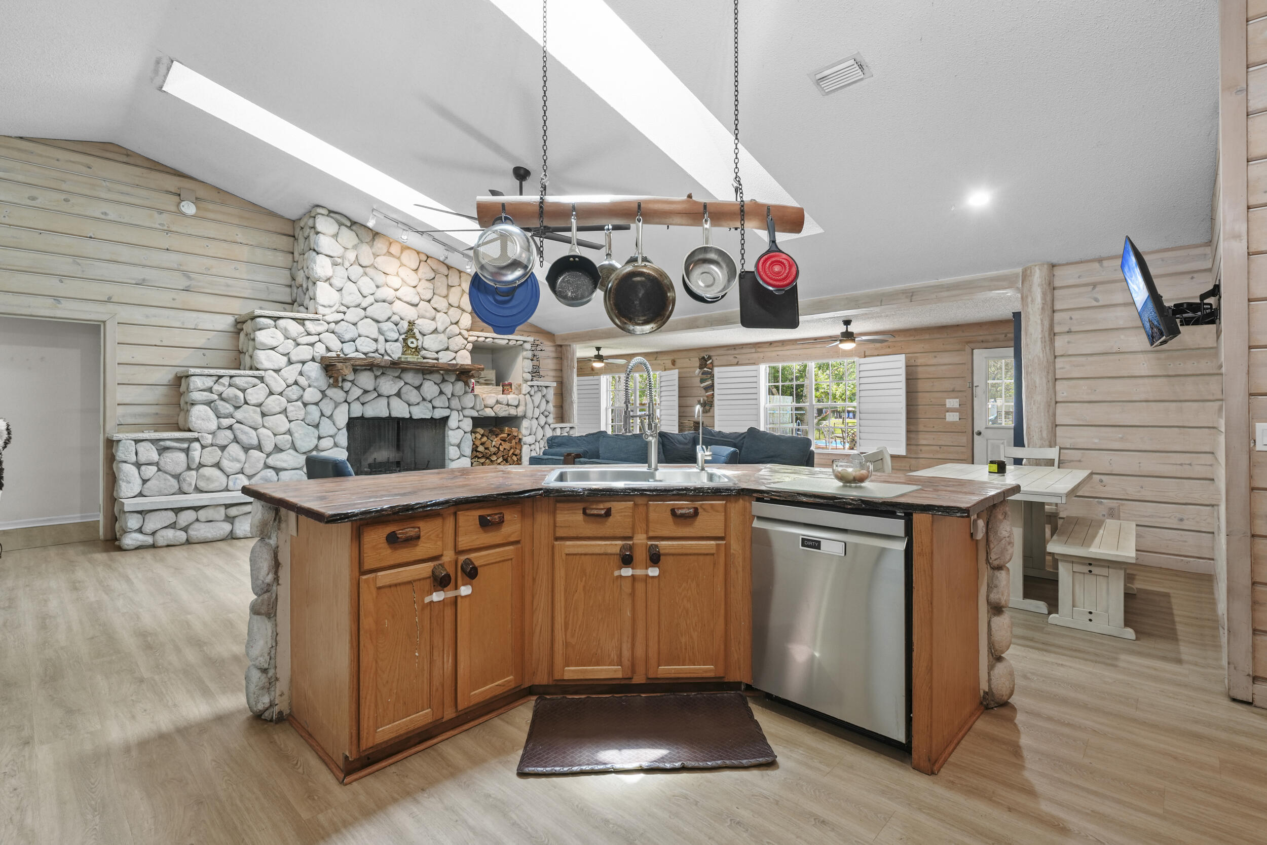 6289 S Header Canal Road Property Photo 35