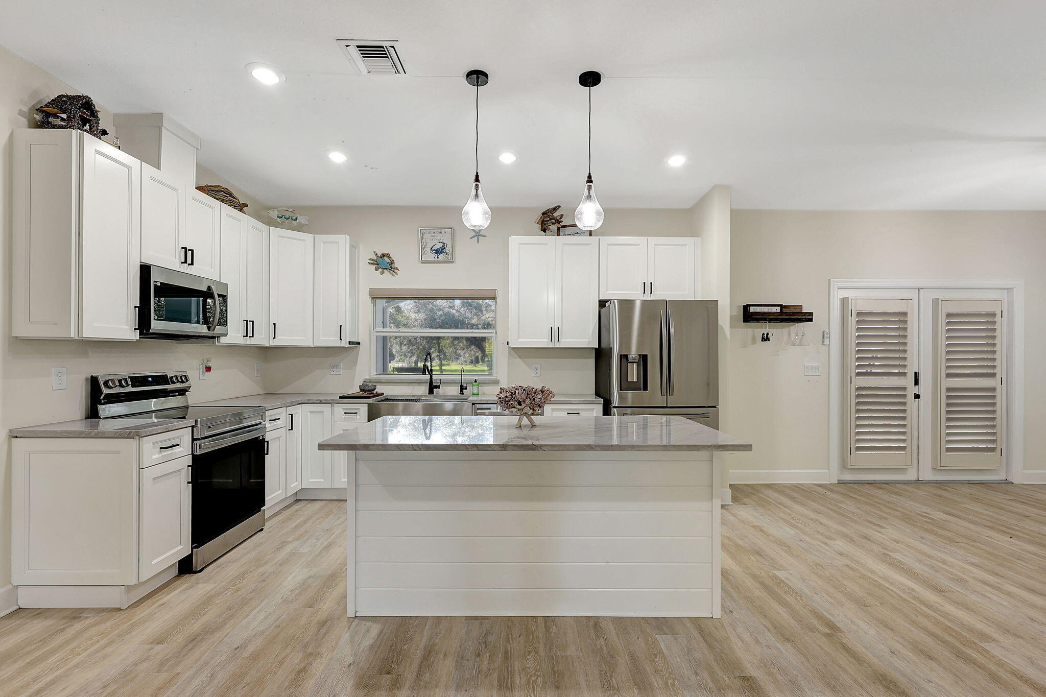6289 S Header Canal Road Property Photo 46