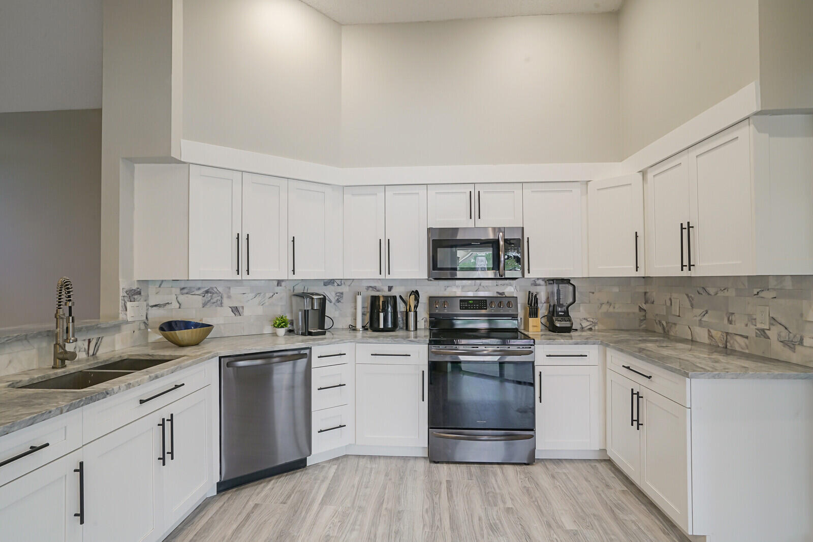13834 Geranium Place Property Photo 8