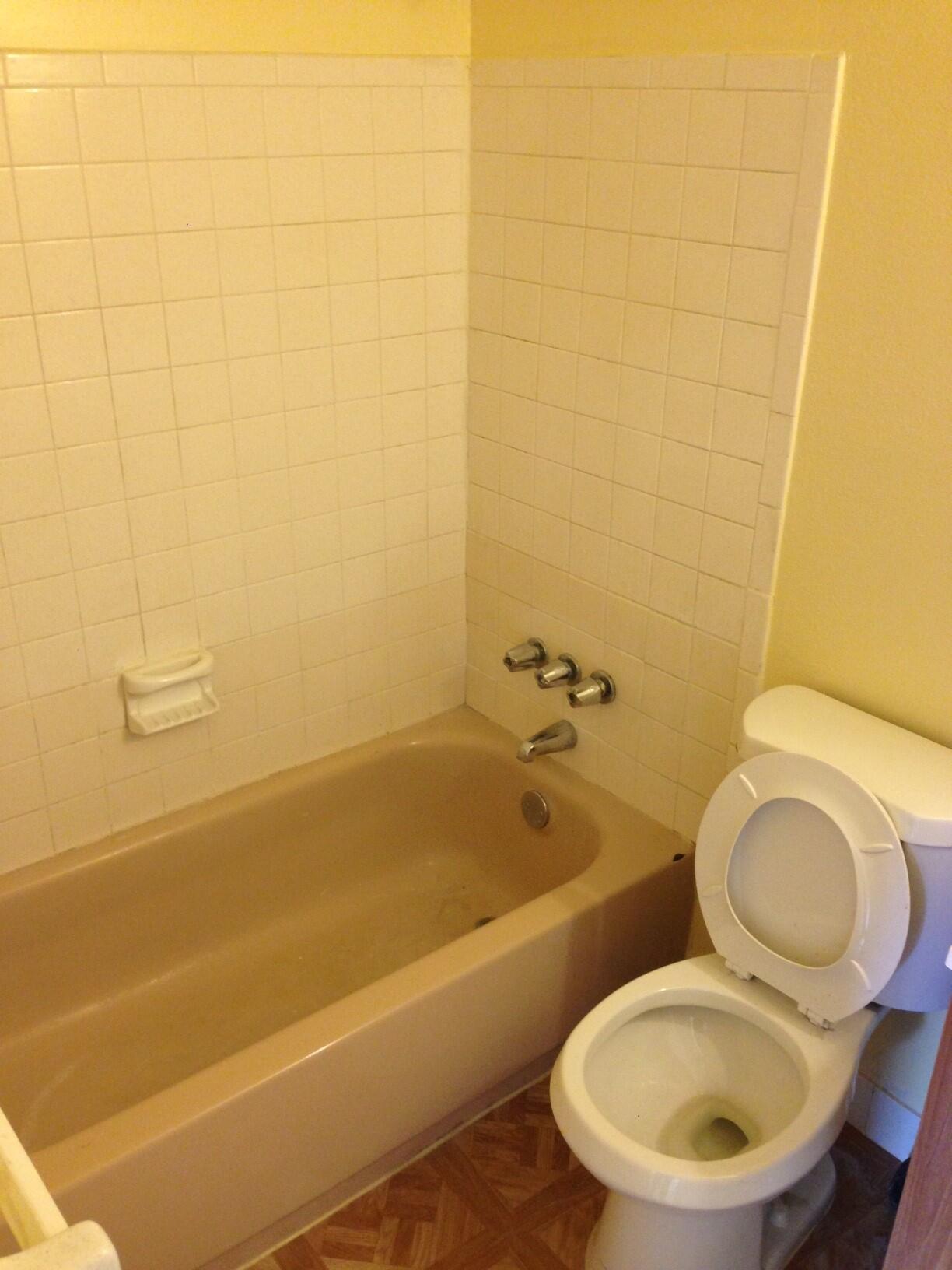 2580 Nw 52nd Avenue C16 Property Photo 8