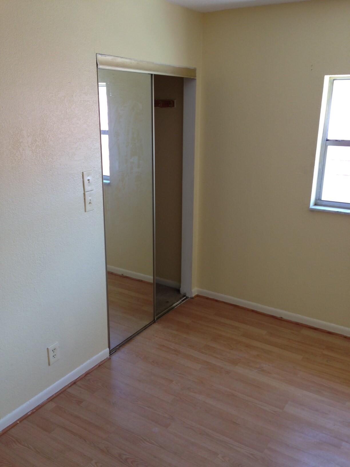 2580 Nw 52nd Avenue C16 Property Photo 9