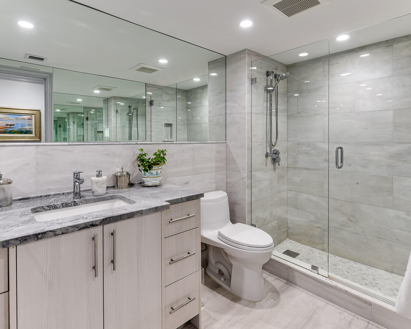 340 S Ocean Boulevard 2b Property Photo 9