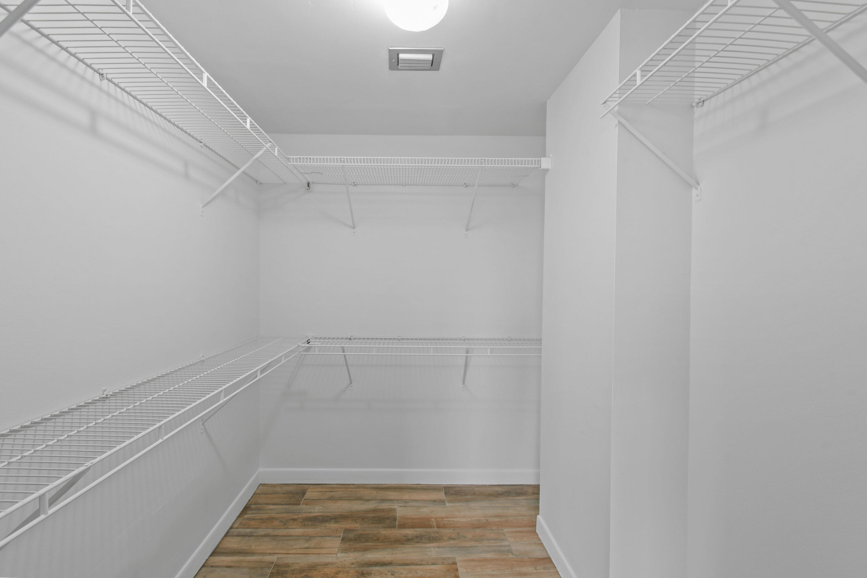 4200 N Ocean Drive 1-304 Property Photo 10