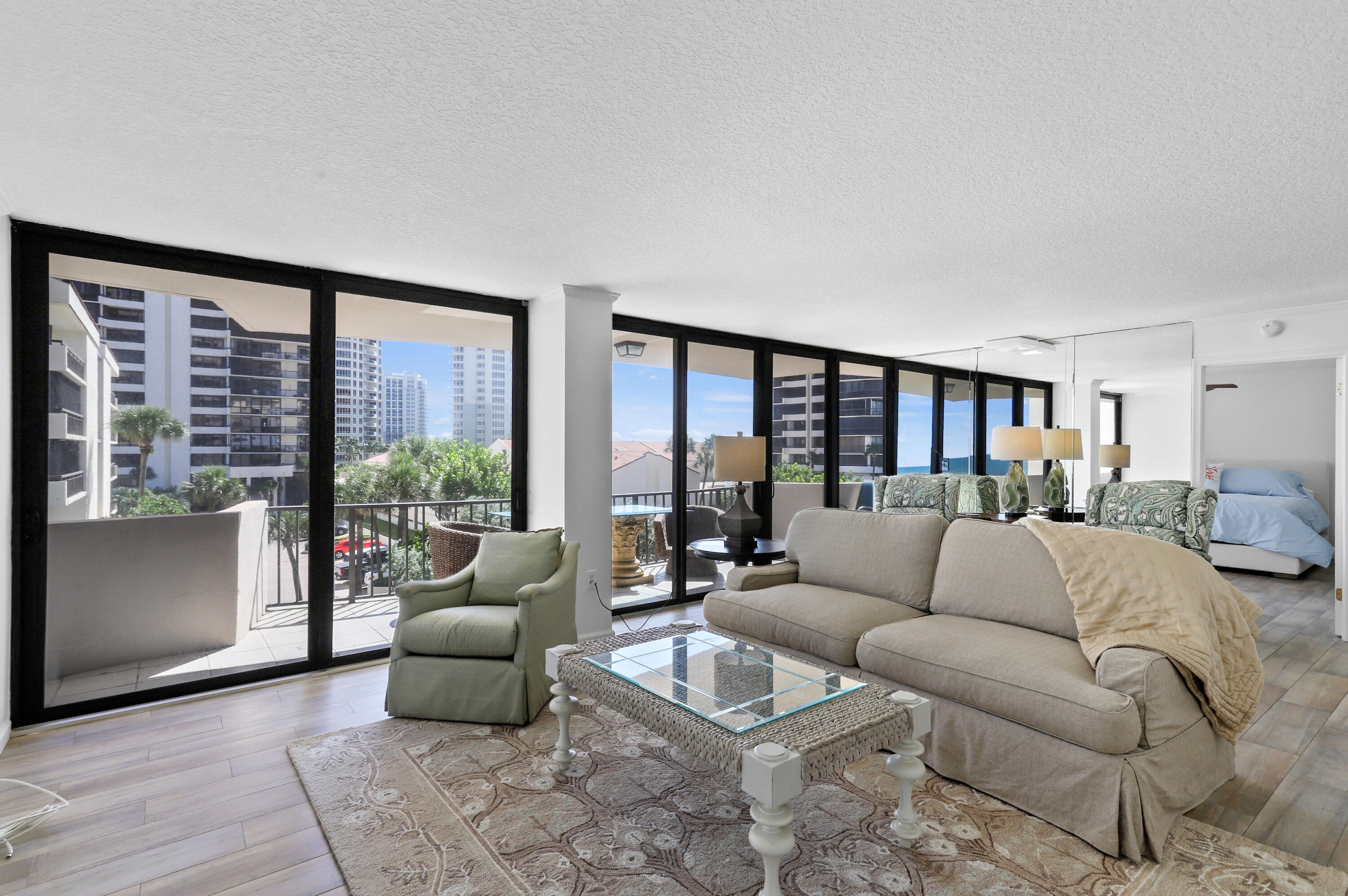 4200 N Ocean Drive 1-304 Property Photo 11