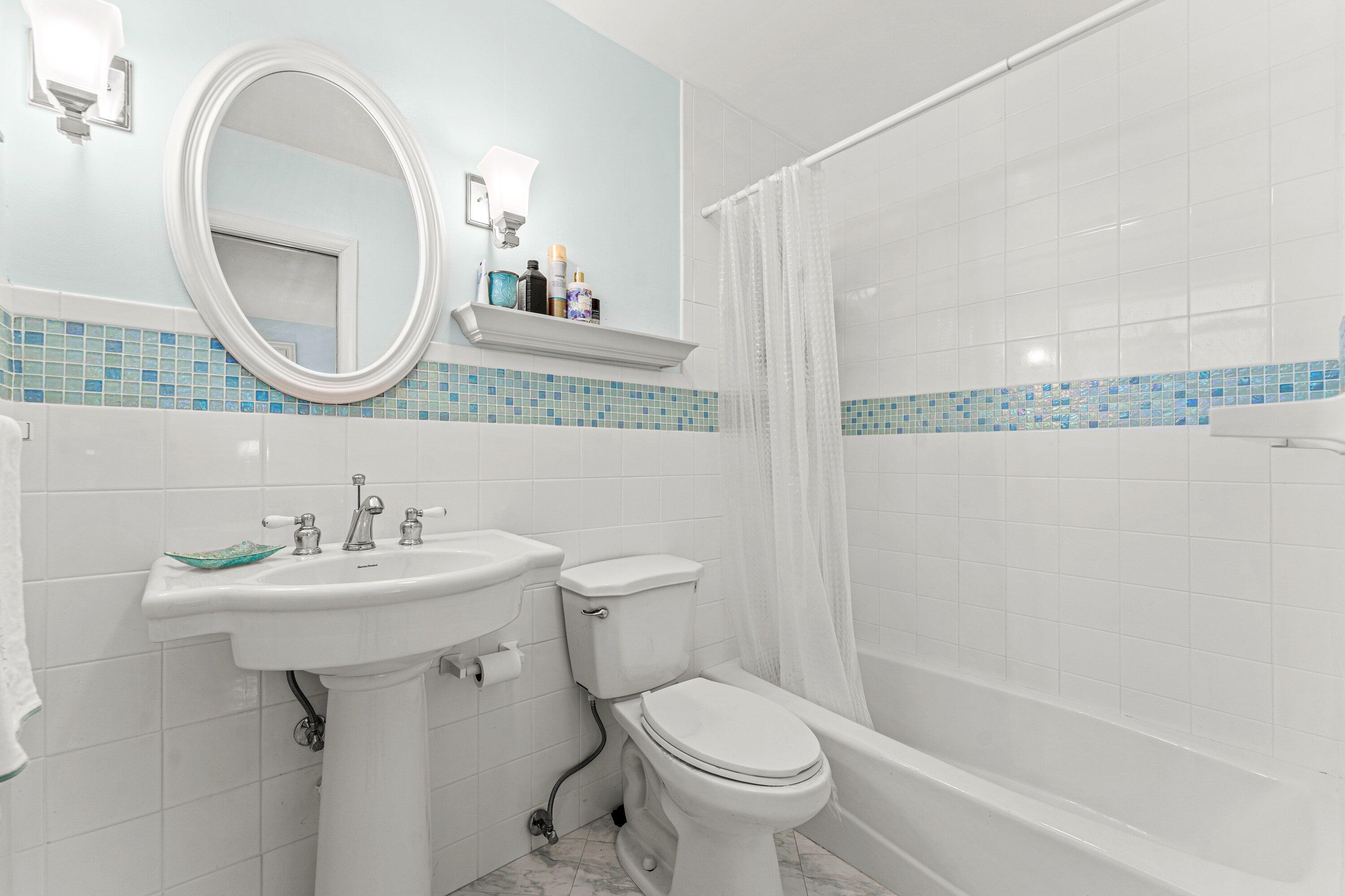 930 Osceola Drive 9 Property Photo 18