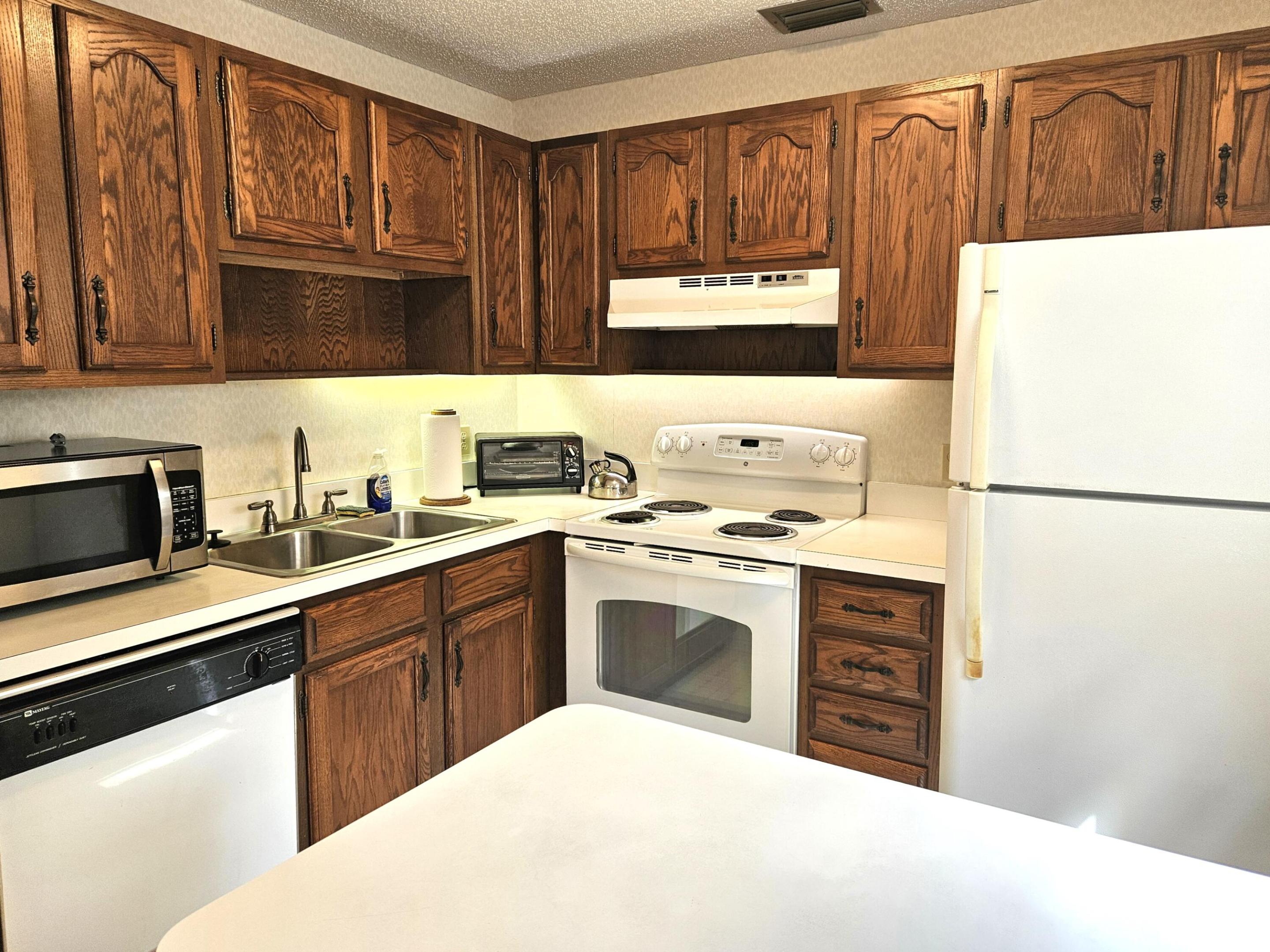 35 Vis Gdns Trail Property Photo 8