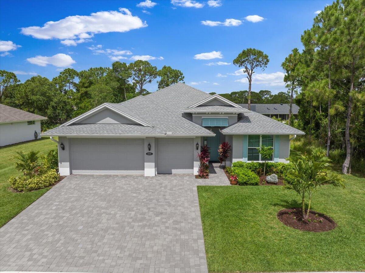 6805 49th Court Property Photo 1