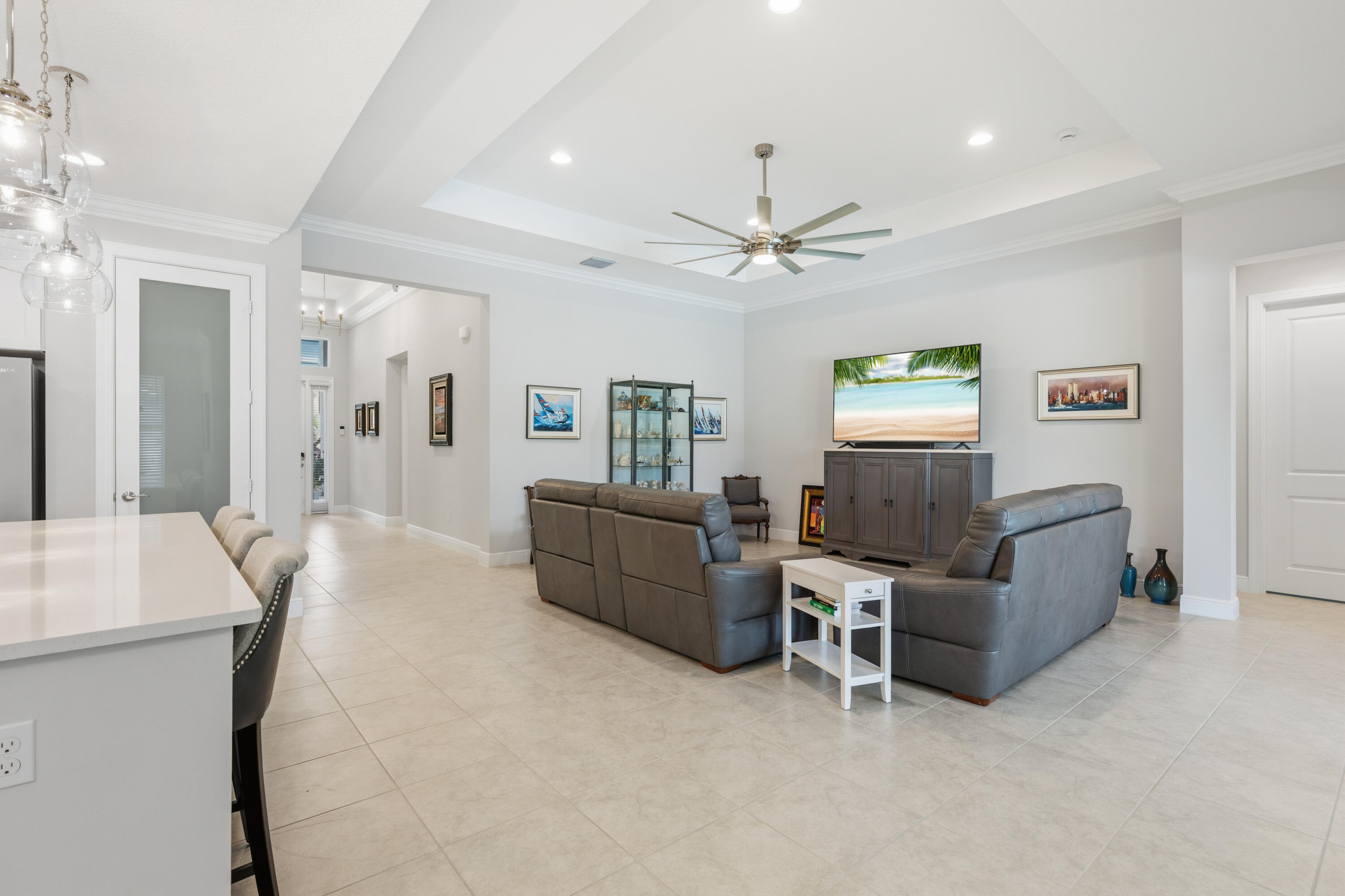 6805 49th Court Property Photo 17