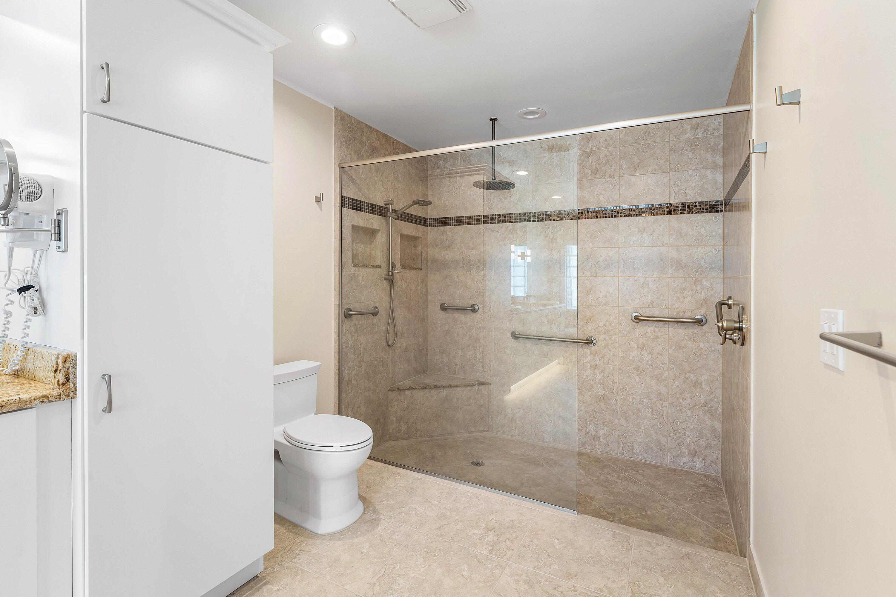 6415 Brandon Street Property Photo 24
