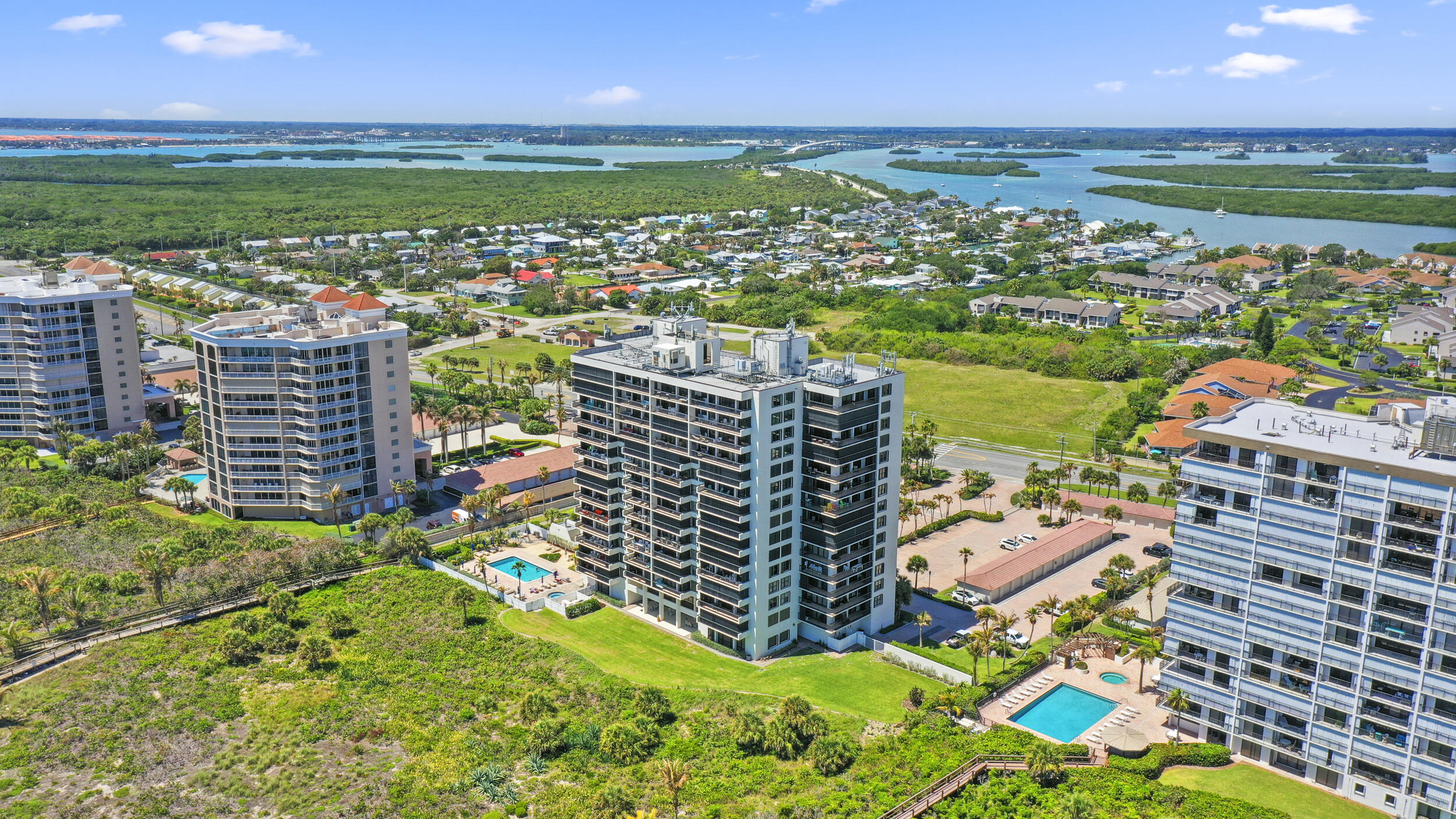 3100 N Highway A1a 502 Property Photo 37